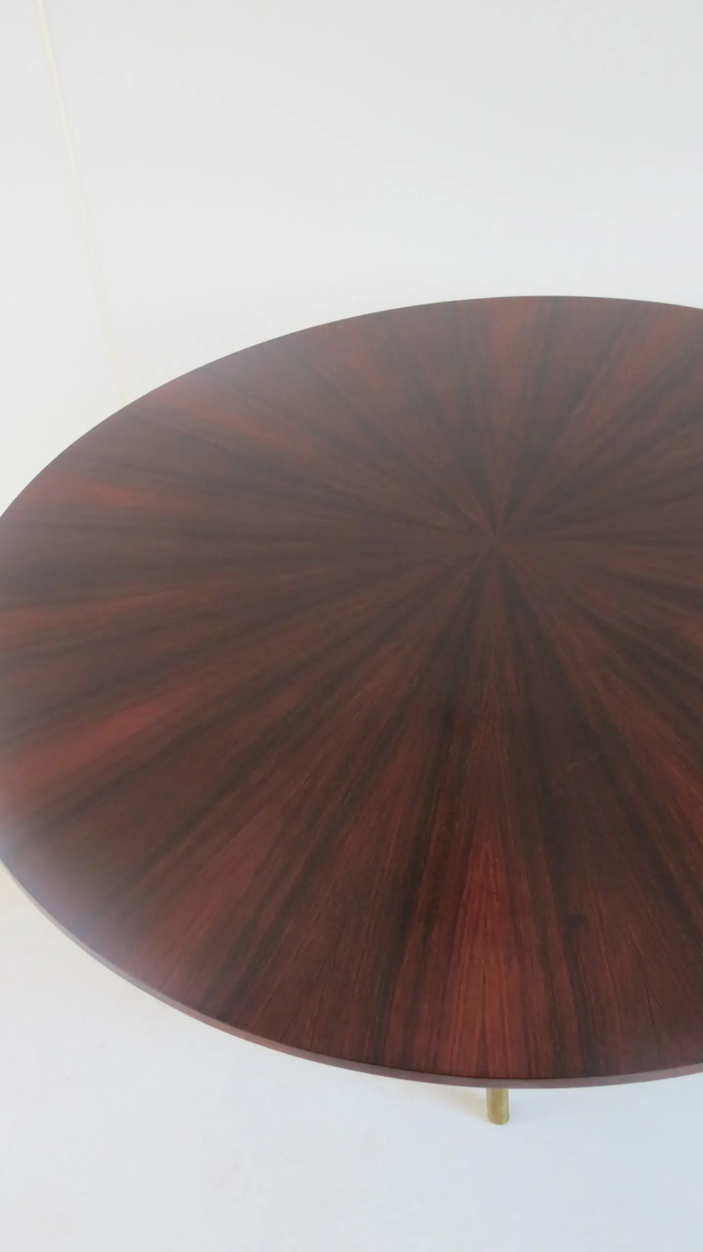 Rare large round mahogany coffee table attr. Paolo Buffa,1940 — photo 6