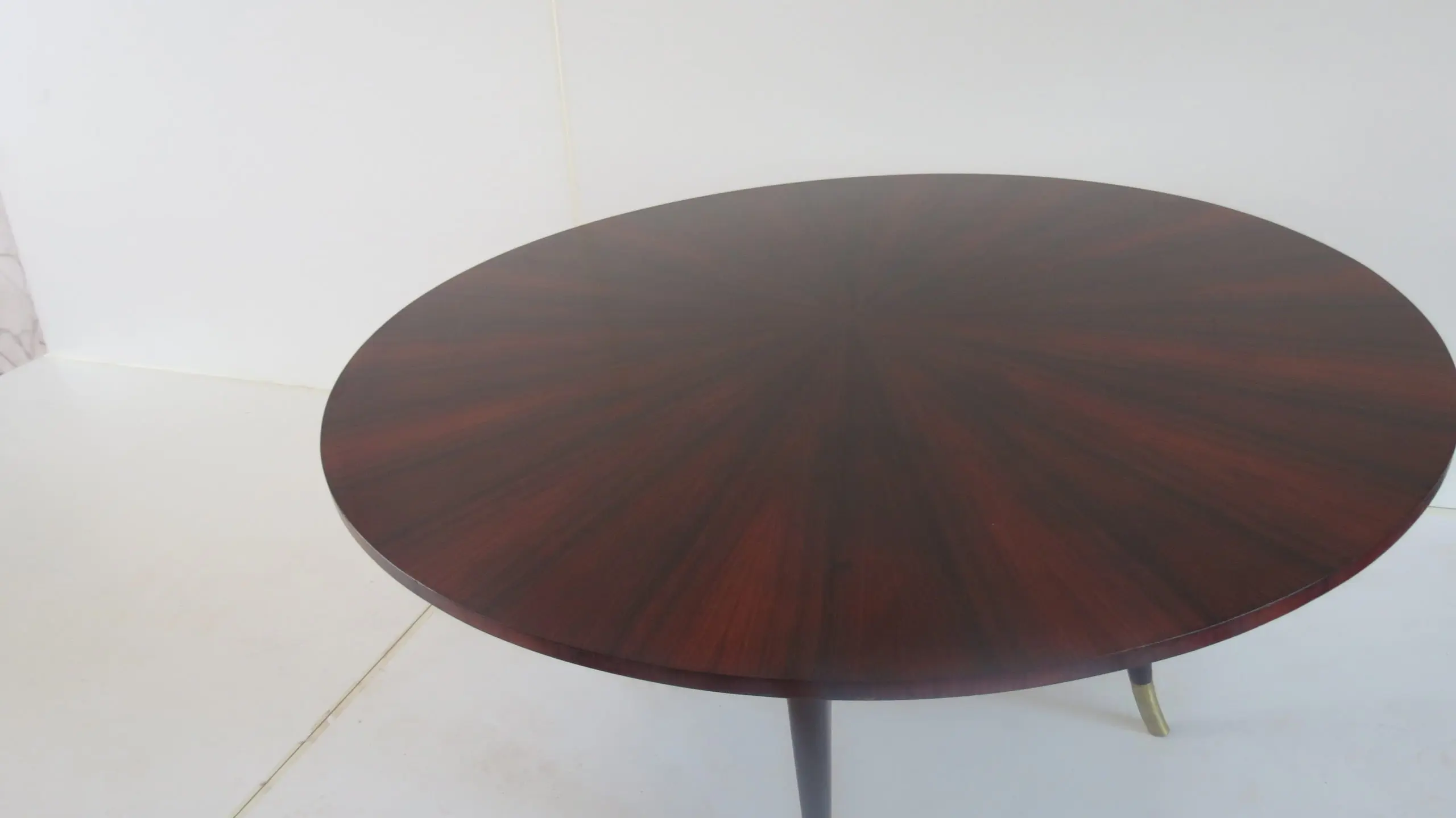 Rare large round mahogany coffee table attr. Paolo Buffa,1940 — photo 5
