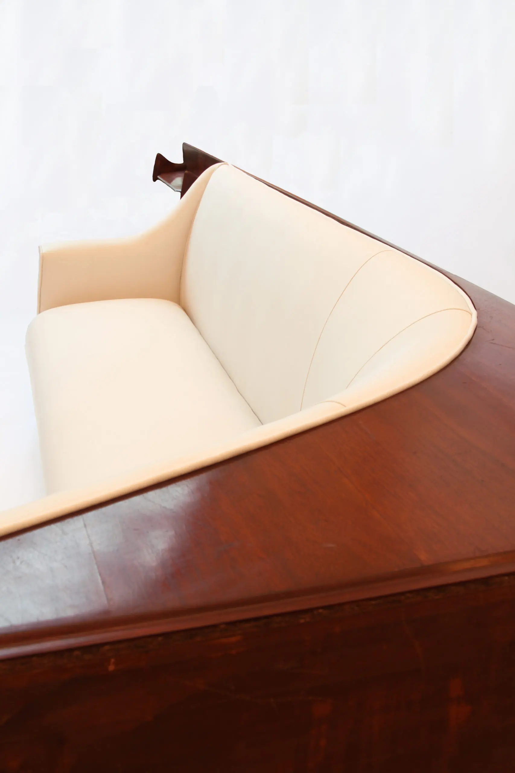 Important Italian Wall Unit, Large Curved Sofa and Shelfs by Dassi, 1950 — photo 15