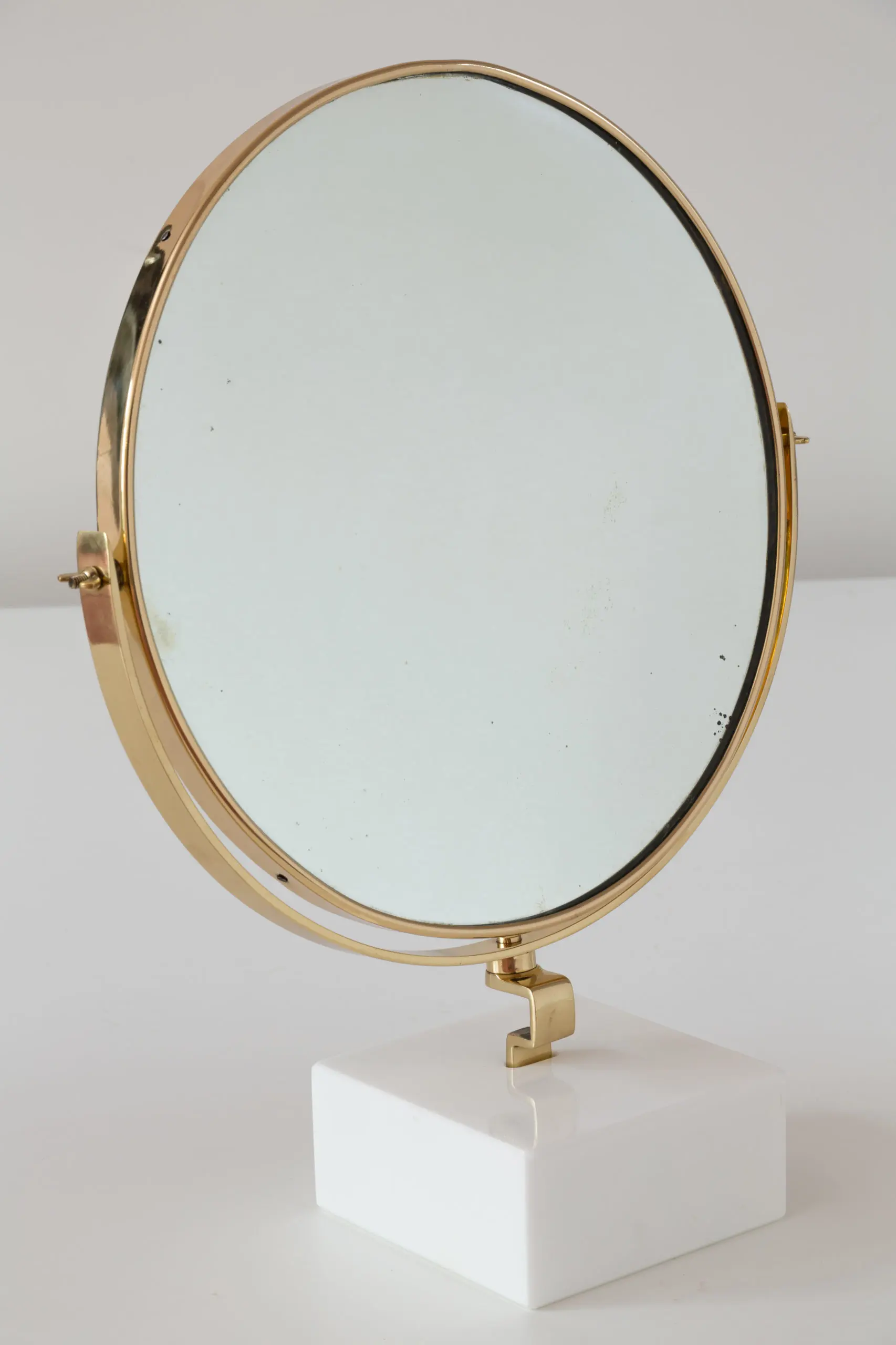 GIO PONTI vanity mirror "Fontana Arte" on white Carrara marble block,1955 — image 3