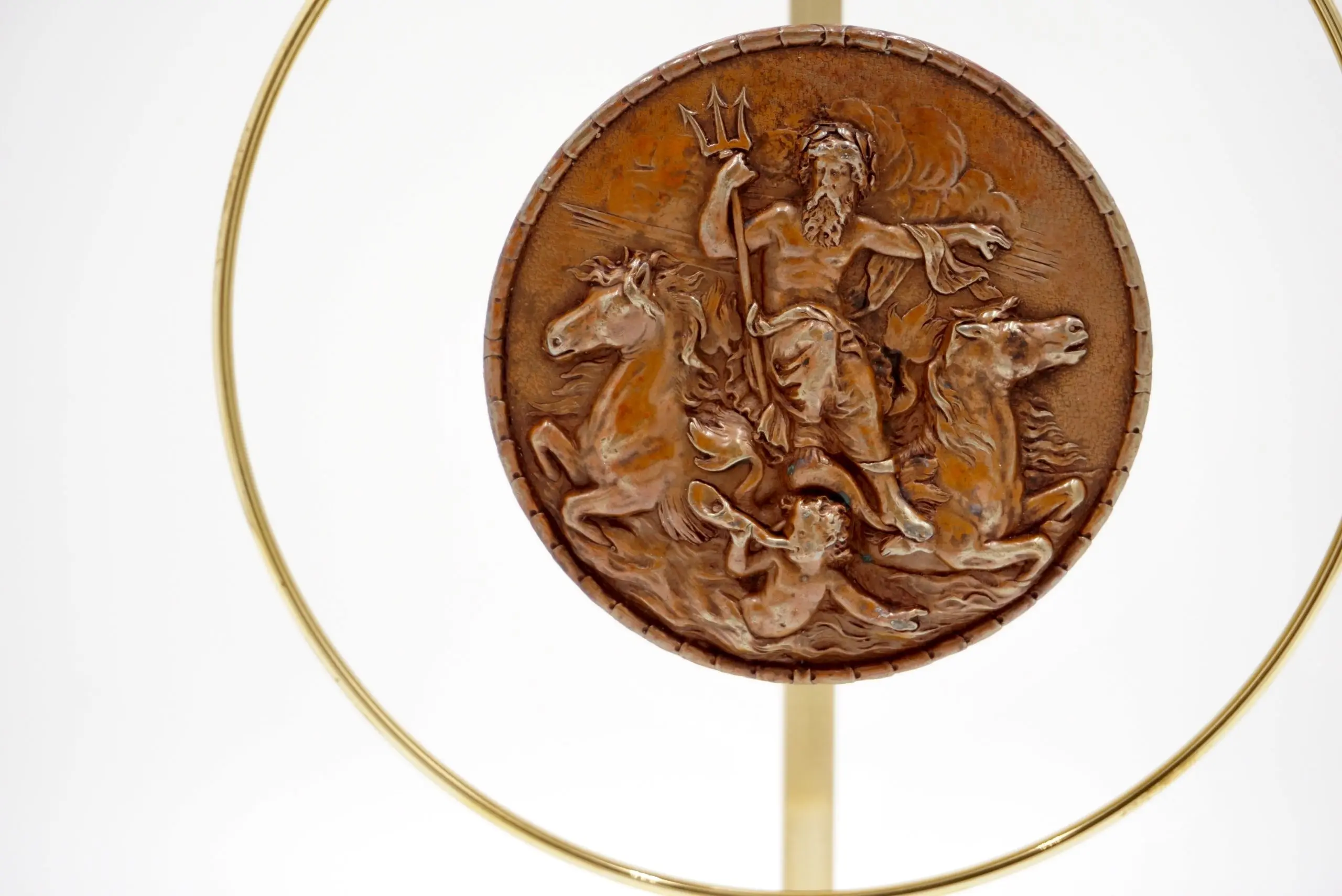 "Masterpieces of light" brass table lamp with Van Vianen copper sculpture XVII° — photo 7