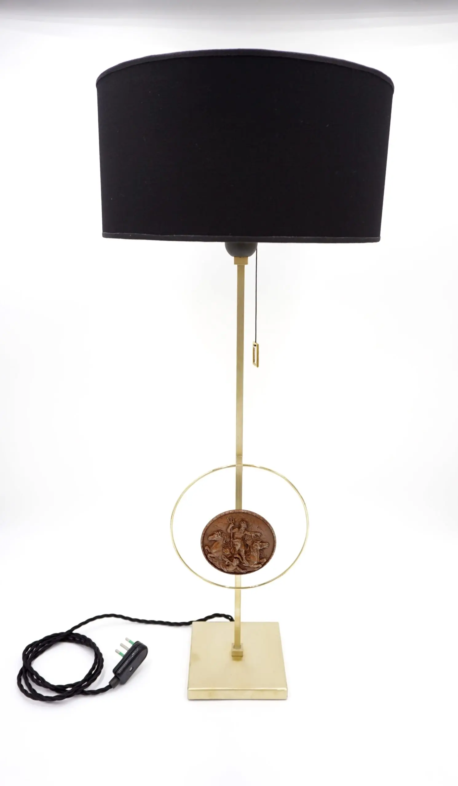 "Masterpieces of light" brass table lamp with Van Vianen copper sculpture XVII° — photo 13
