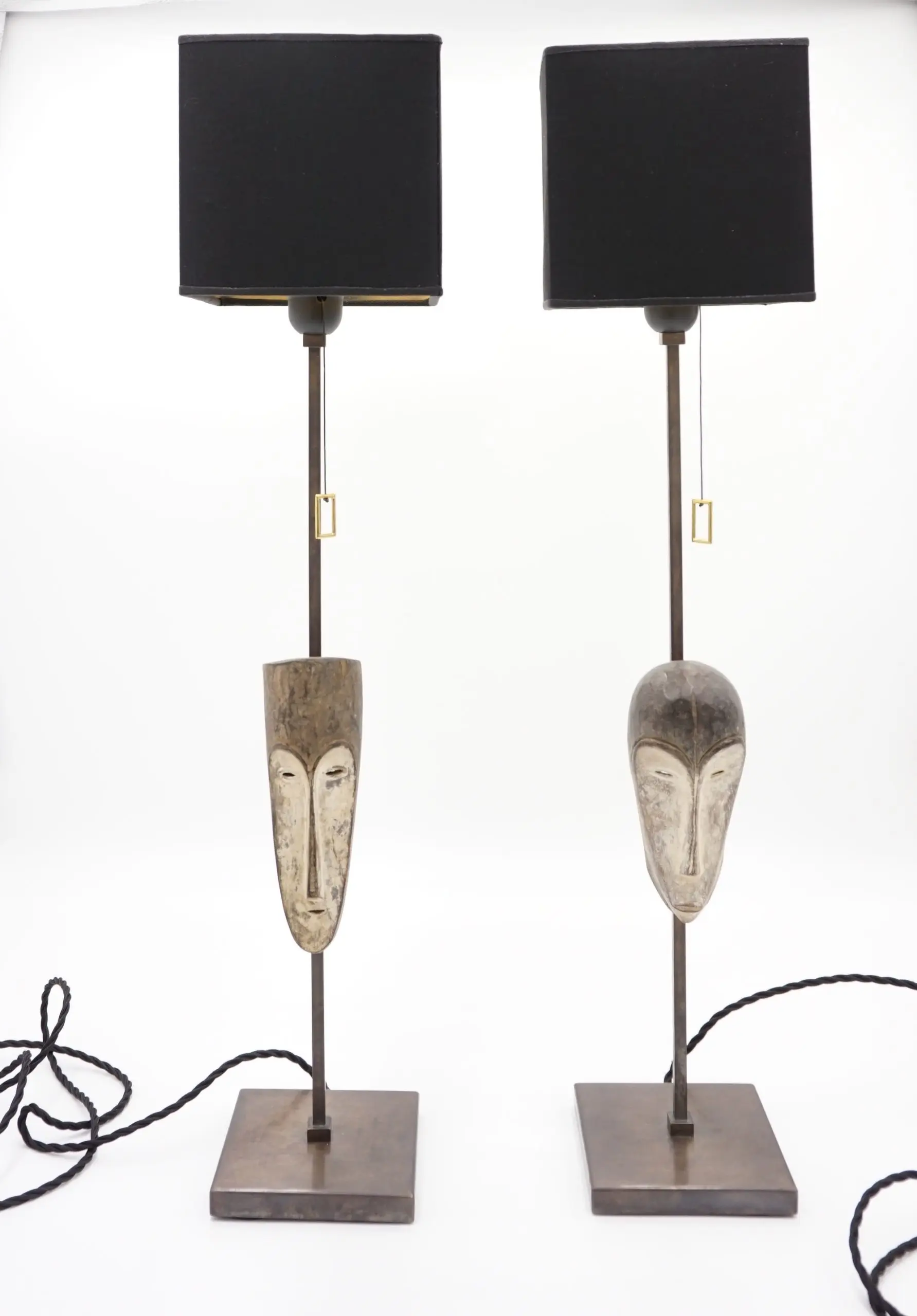 "Masterpieces of Light" pair of cubist table lamps with Fang Ngil masks, 1910 — photo 14