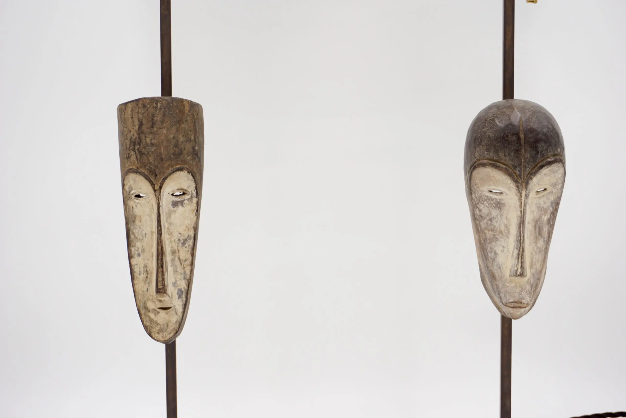 "Masterpieces of Light" pair of cubist table lamps with Fang Ngil masks, 1910 — image 2