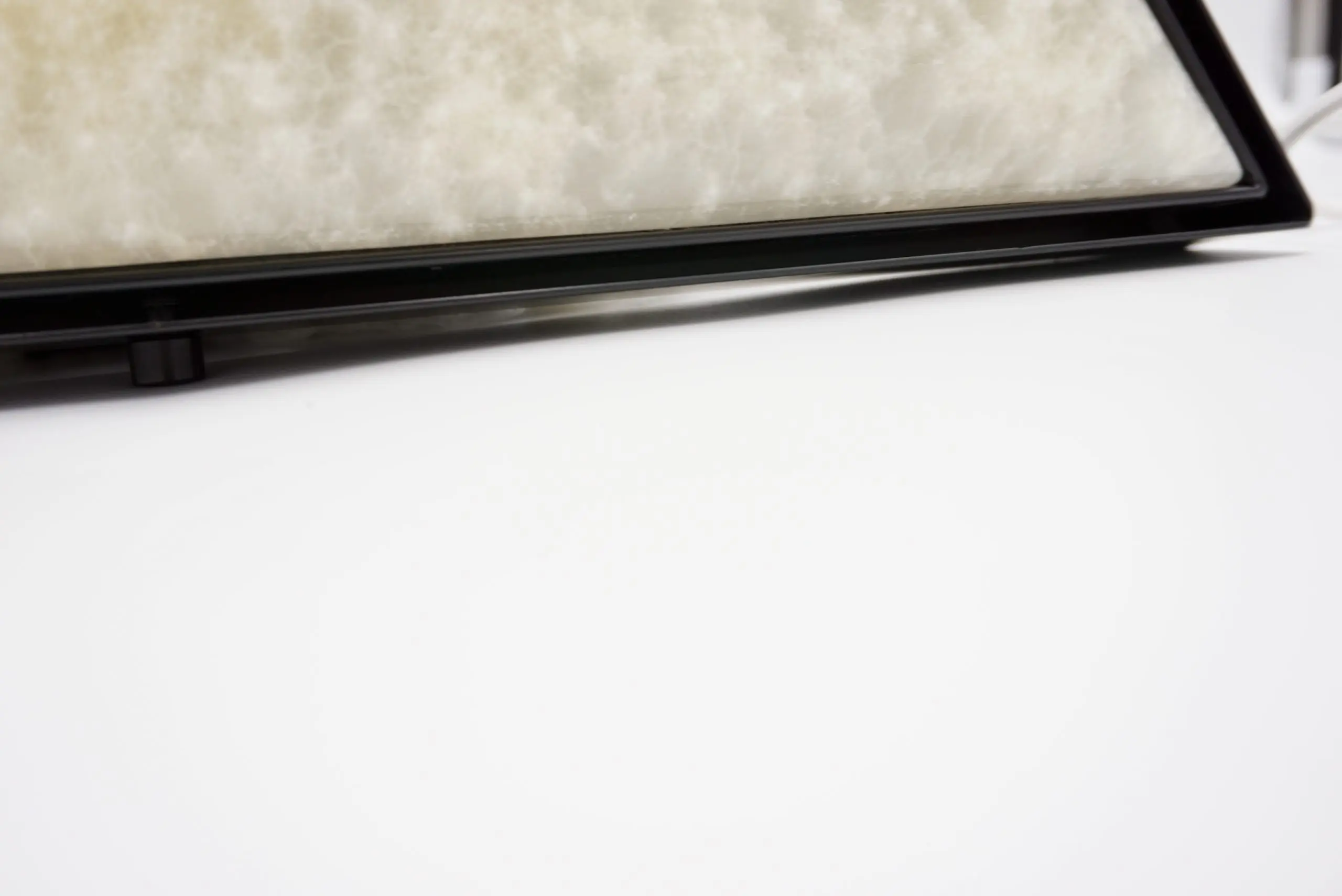 large onyx triangular " Archimede" wall lamp, 2021 — image 3