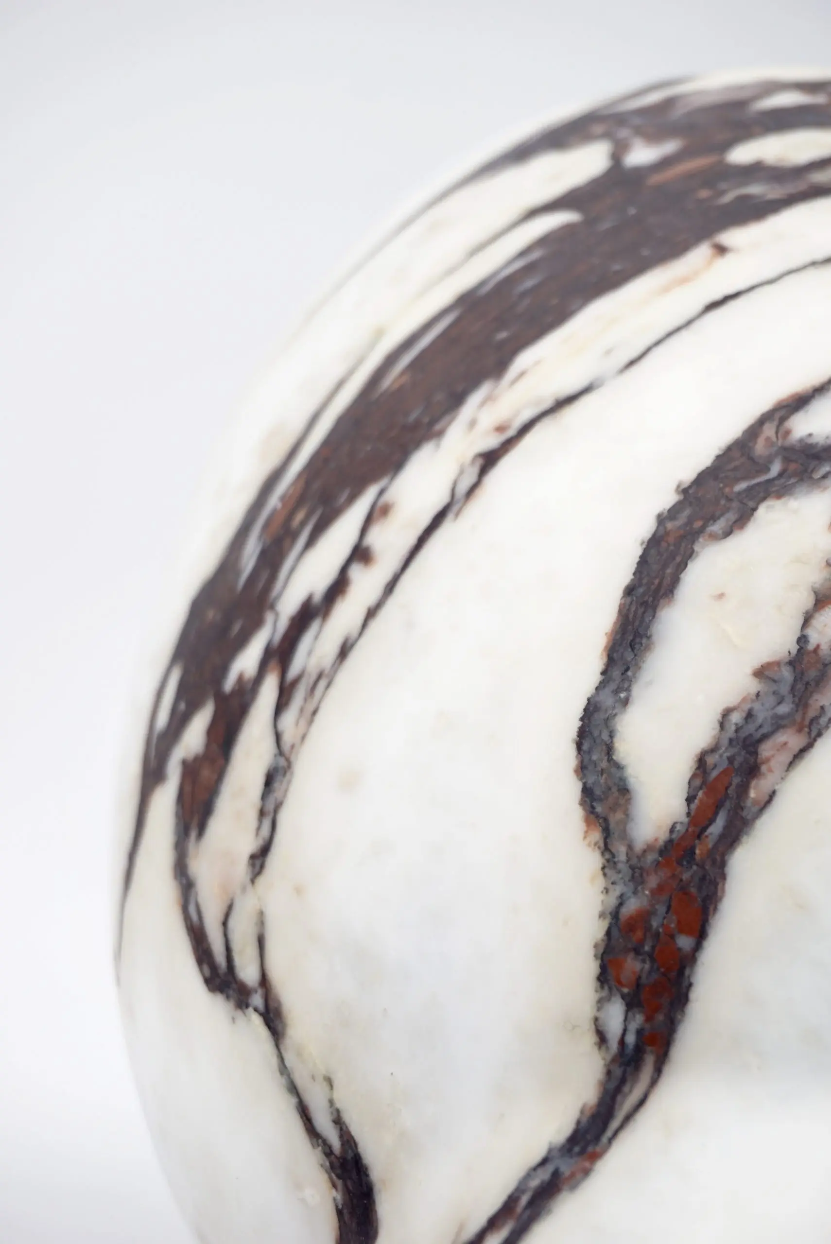 sculptural breccia medicea marble "Pandora" vase by Lorenzo Ciompi, 2021 — photo 15