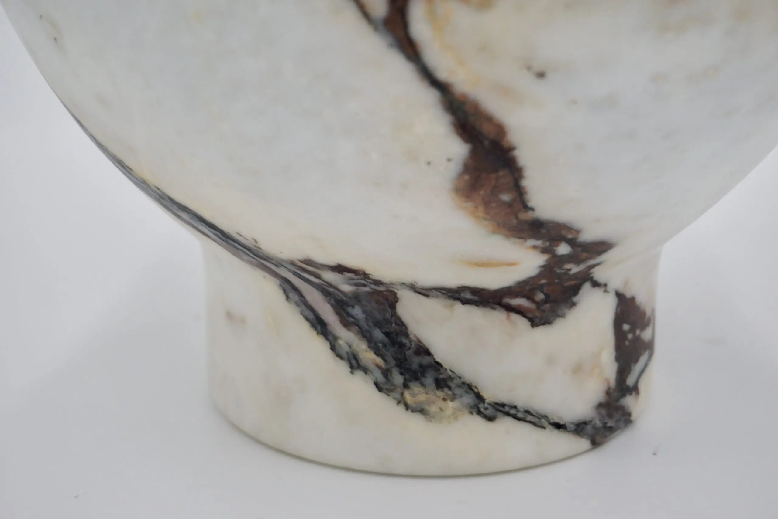 sculptural breccia medicea marble "Pandora" vase by Lorenzo Ciompi, 2021 — photo 20
