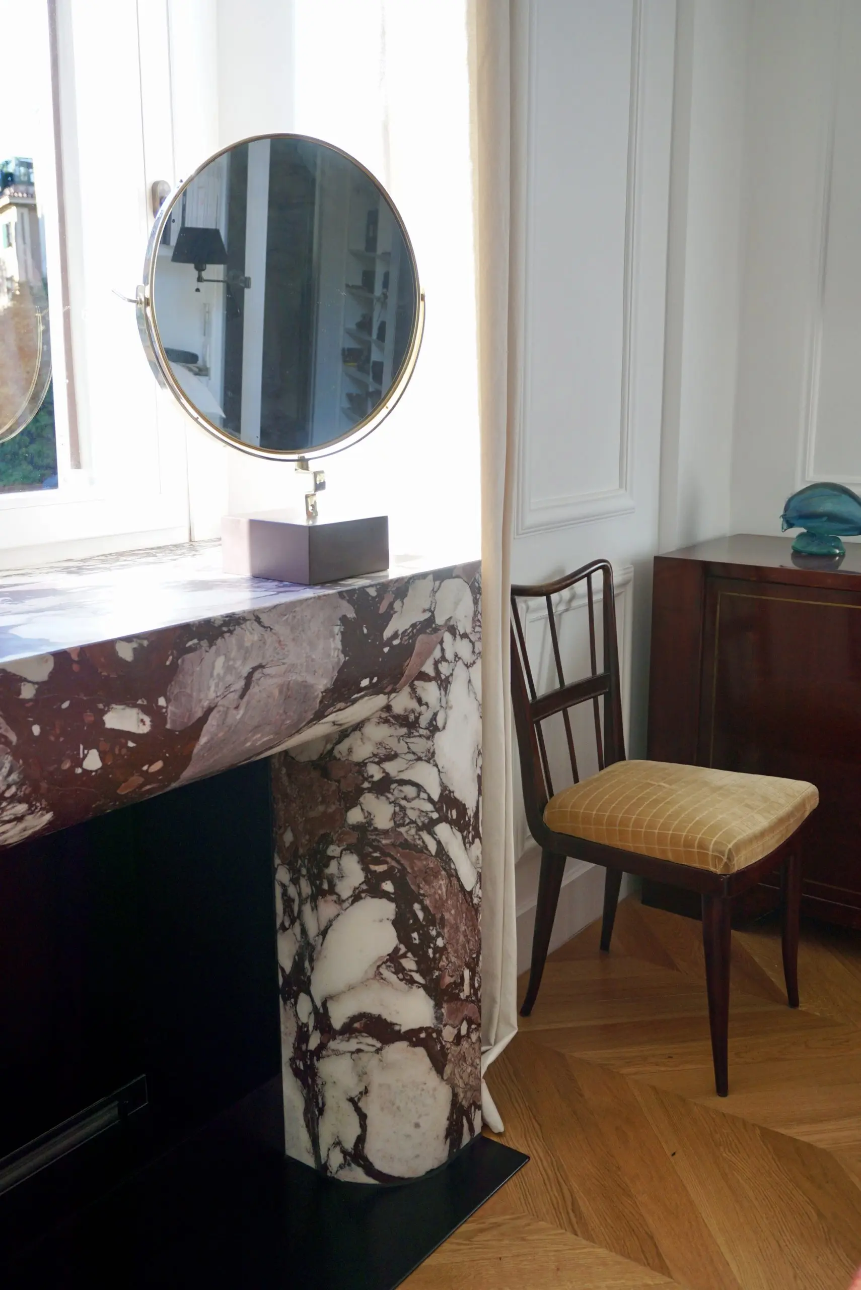 Gio Ponti Vanity Mirror "Fontana Arte" on red Laguna Marble Block, 1955 — photo 25