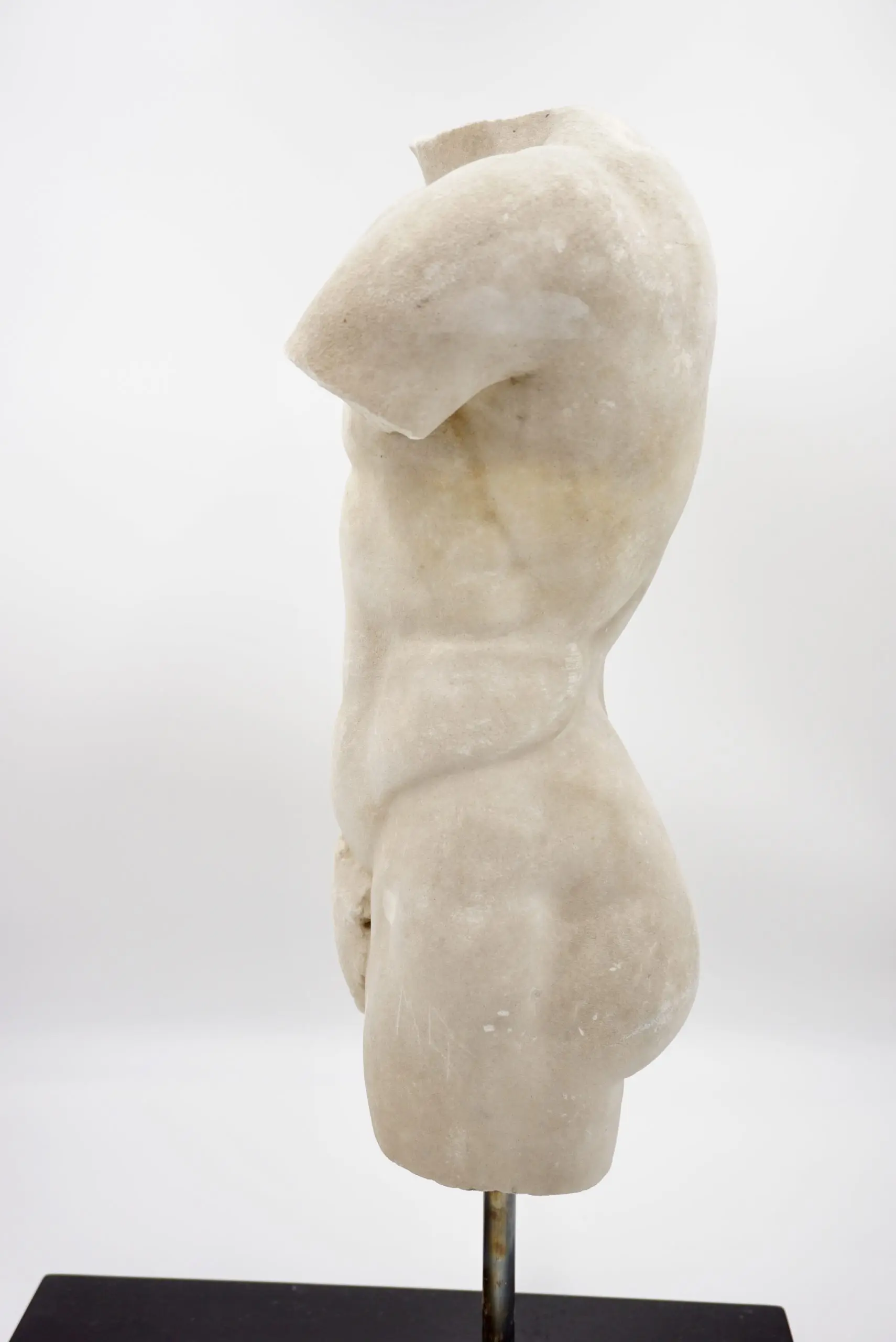 Antique Apoxyomenos male marble torso sculpture, white Carrara marble, XIX sec. — photo 16