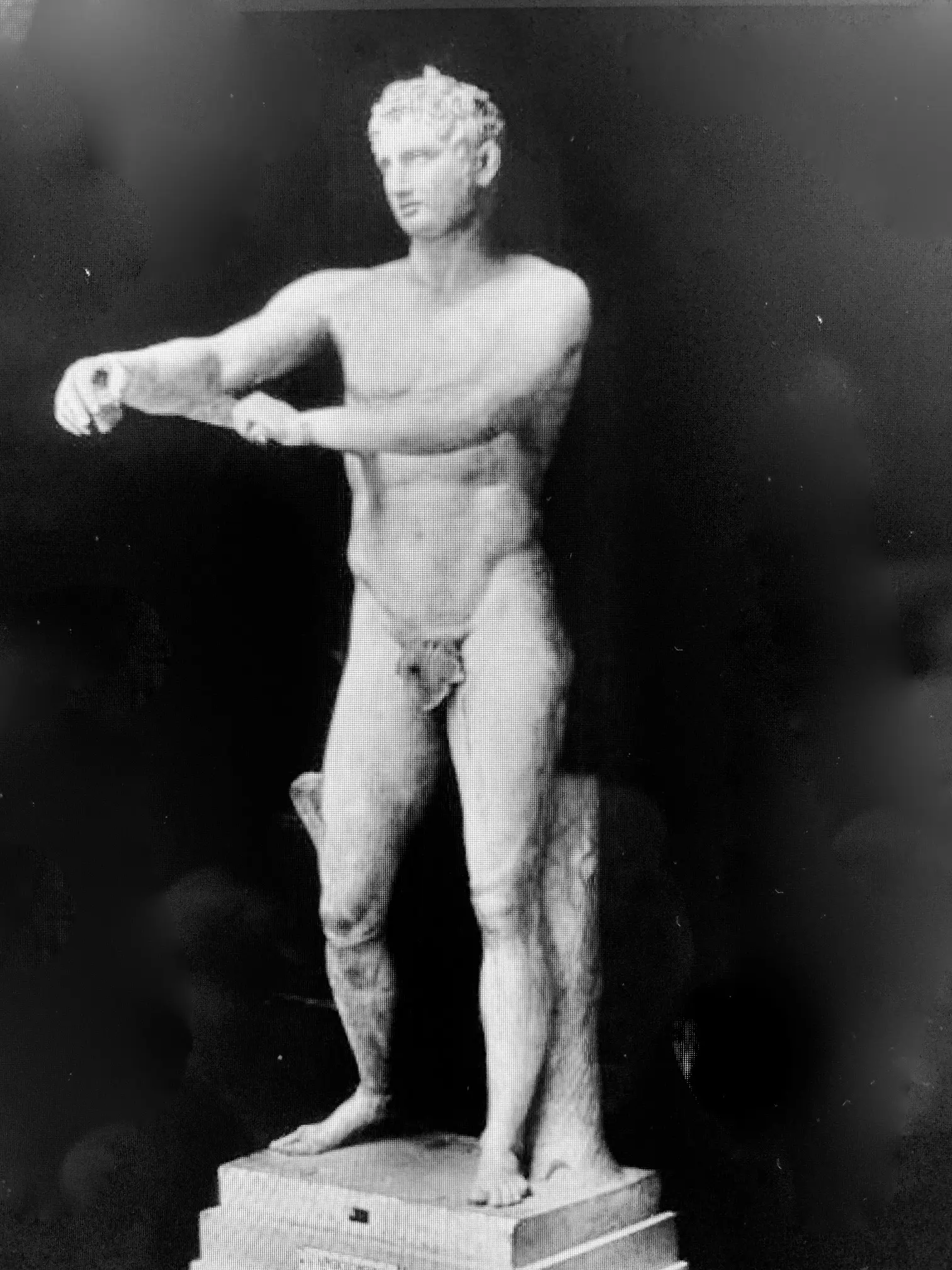 Antique Apoxyomenos male marble torso sculpture, white Carrara marble, XIX sec. — photo 25