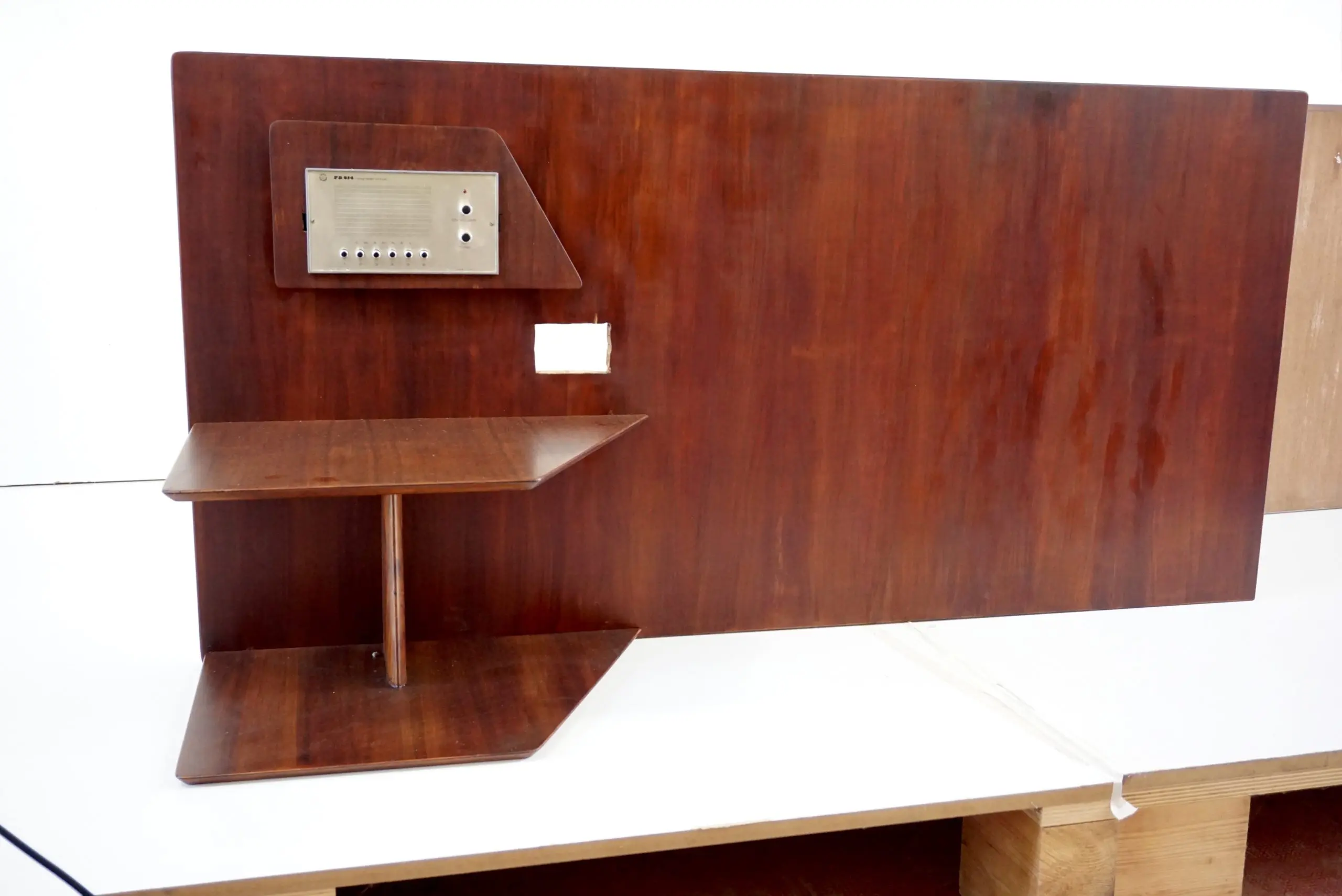 Gio Ponti, Pair of  walnut  Headboards from Hotel Royal Naples, 1955 — photo 21