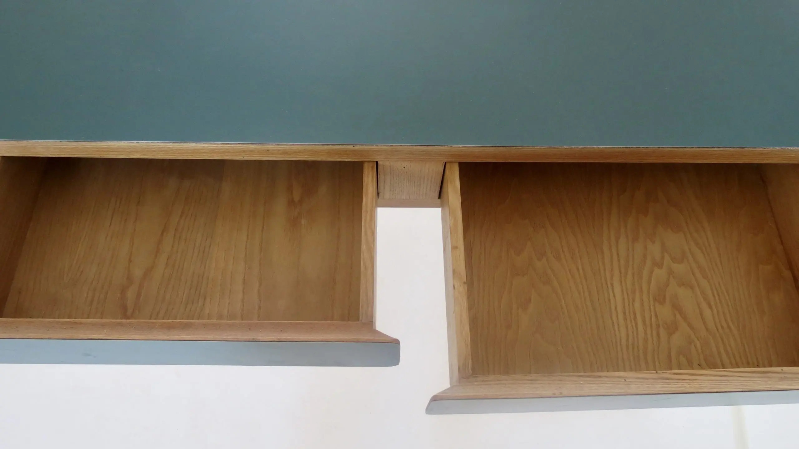 Gio Ponti Vanity Console Desk formica from Hotel Parco Dei Principi, Roma, 1964 — photo 13