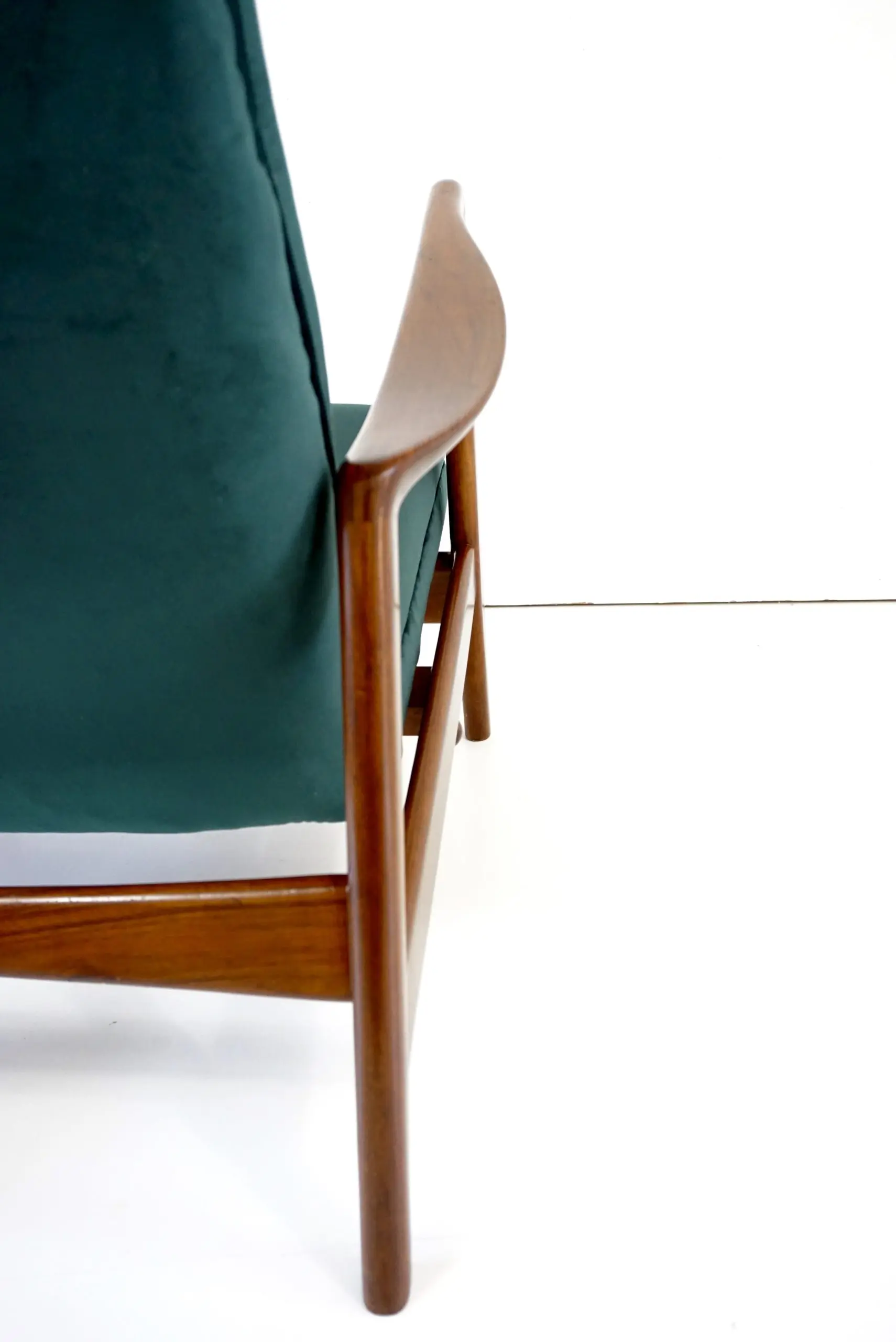Lounge Chair n.829 by Cassina sel. by Gio Ponti for the Hotel PdP Sorrento, 1964 — photo 15