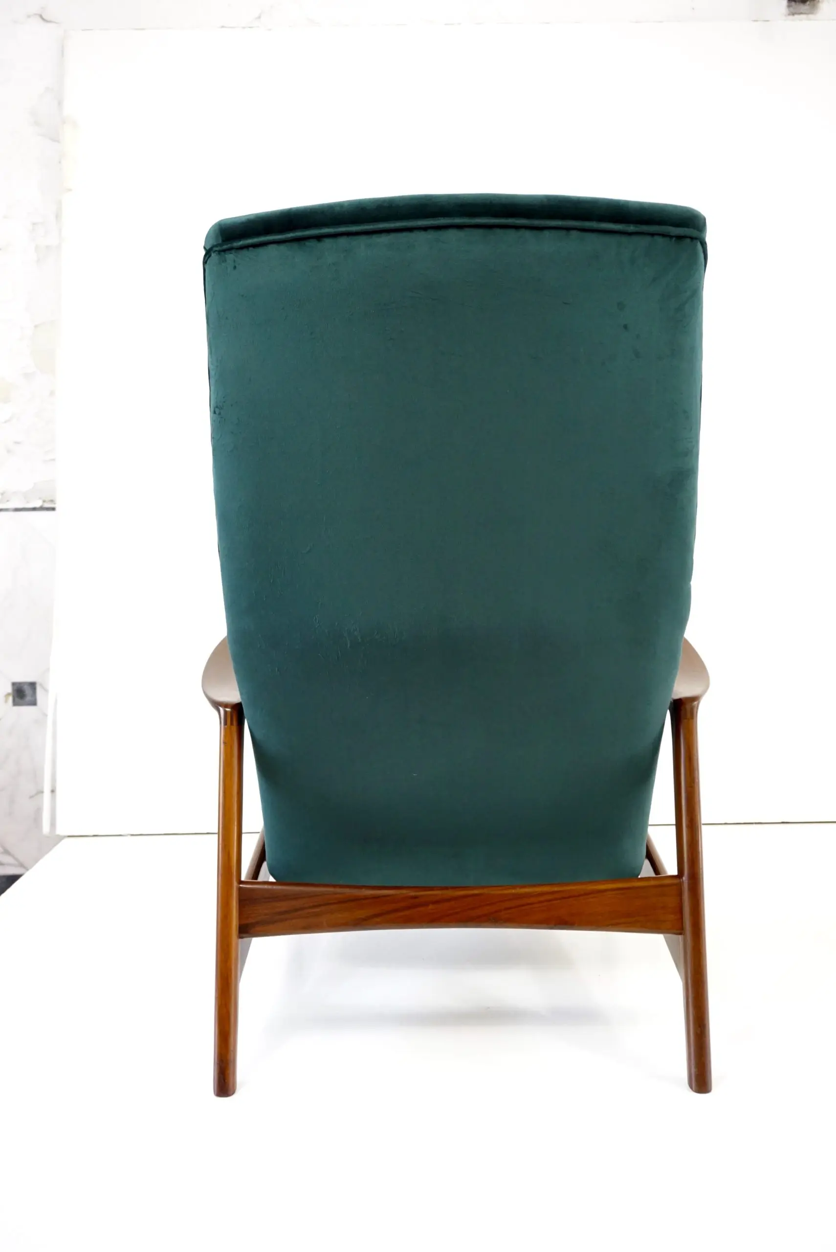 Lounge Chair n.829 by Cassina sel. by Gio Ponti for the Hotel PdP Sorrento, 1964 — photo 17