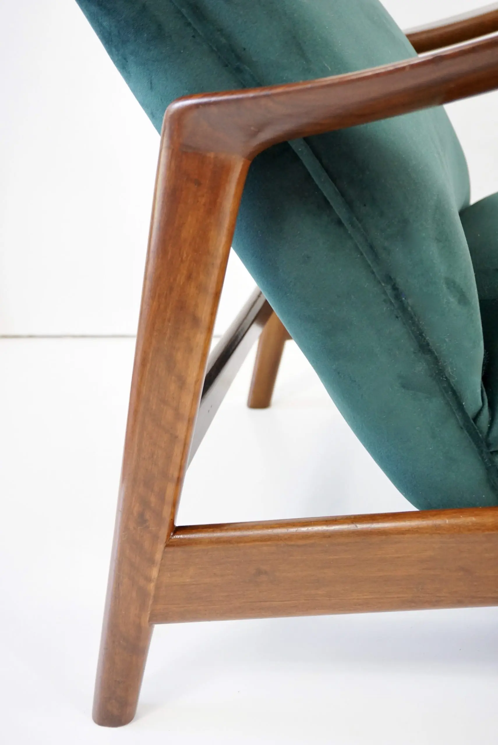 Lounge Chair n.829 by Cassina sel. by Gio Ponti for the Hotel PdP Sorrento, 1964 — photo 13