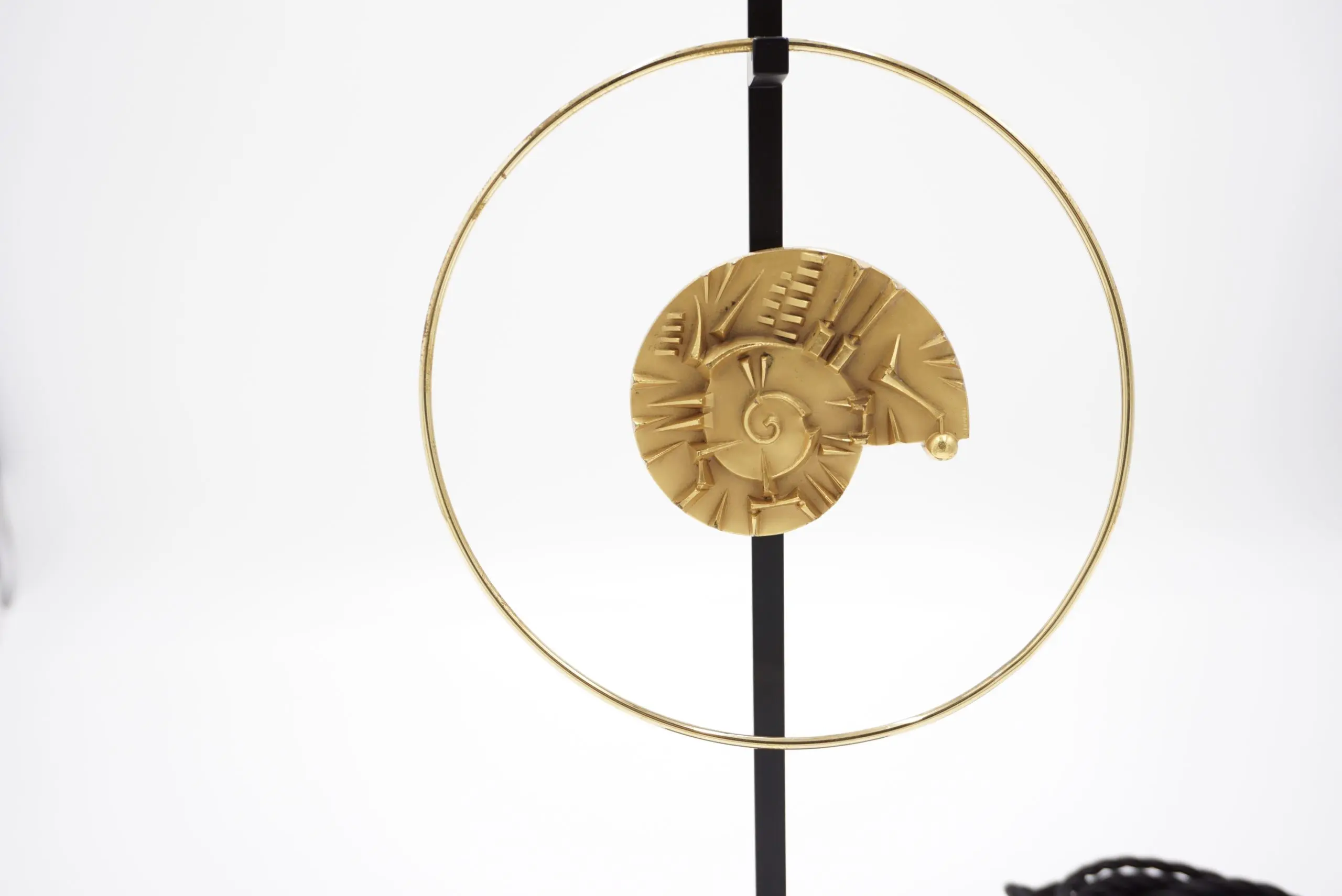 Arnaldo Pomodoro Bronze Sculpture for Borsani,Fixed on a Table Lamp,1985-2021 — photo 6