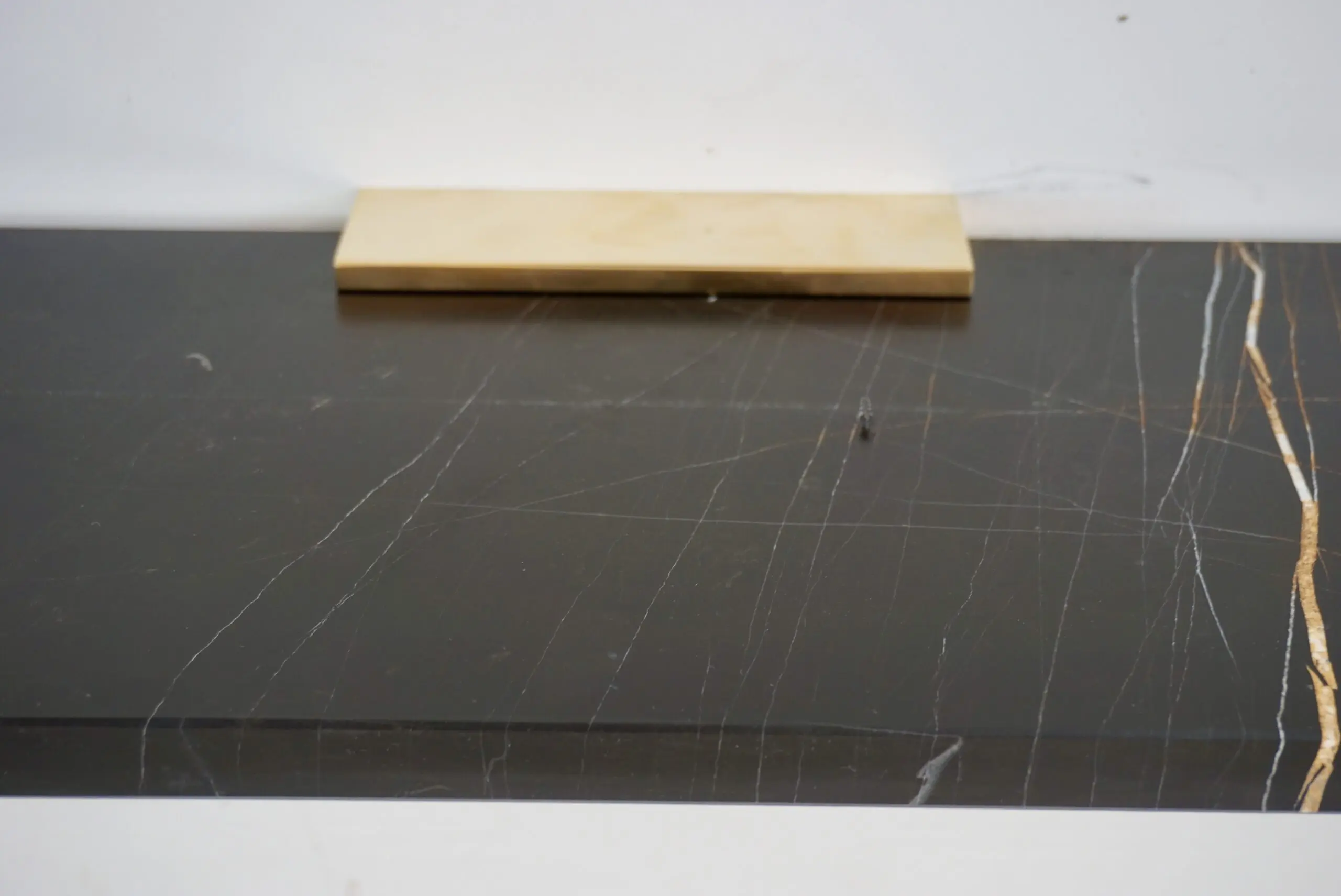 a large wall mounted marble, brass console "Icaro Wings" by Lorenzo Ciompi,2022 — photo 14