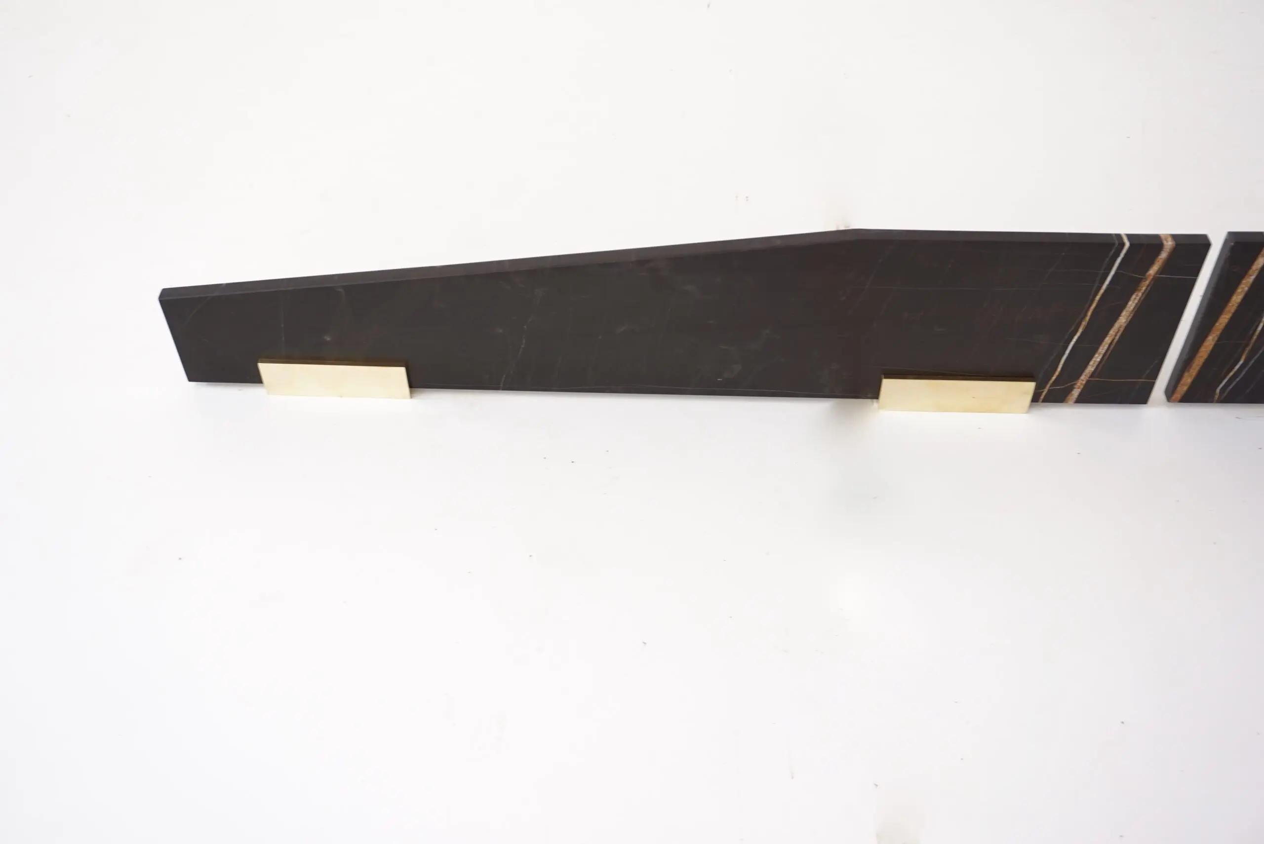 a large wall mounted marble, brass console "Icaro Wings" by Lorenzo Ciompi,2022 — photo 10