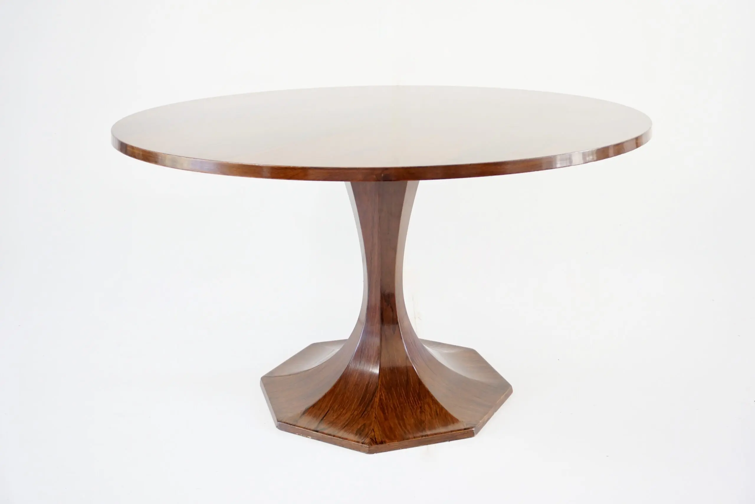 stunning  Carlo De Carli large wood veneer round pedestal dining table, 1960 — photo 4
