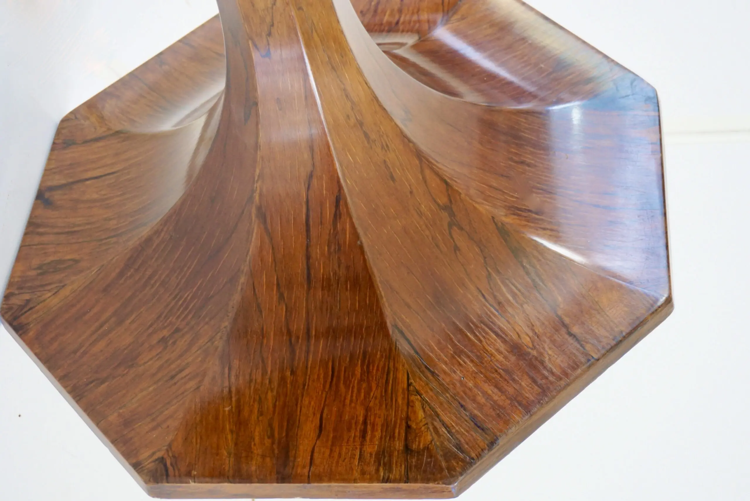 stunning  Carlo De Carli large wood veneer round pedestal dining table, 1960 — photo 14