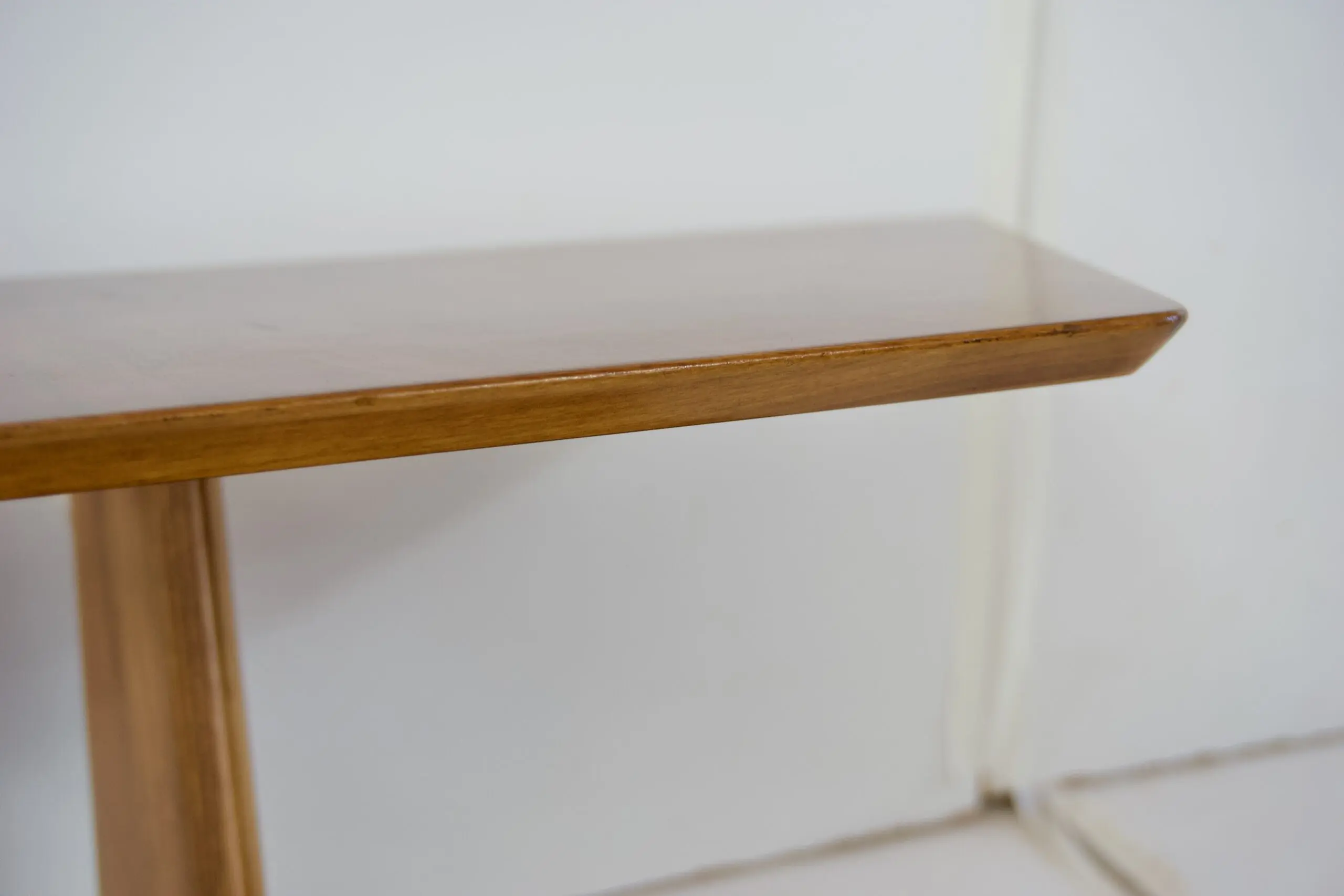 pair of GIO PONTI wood hanging nightstand tables, side tables Hotel Royal, 1955 — photo 11