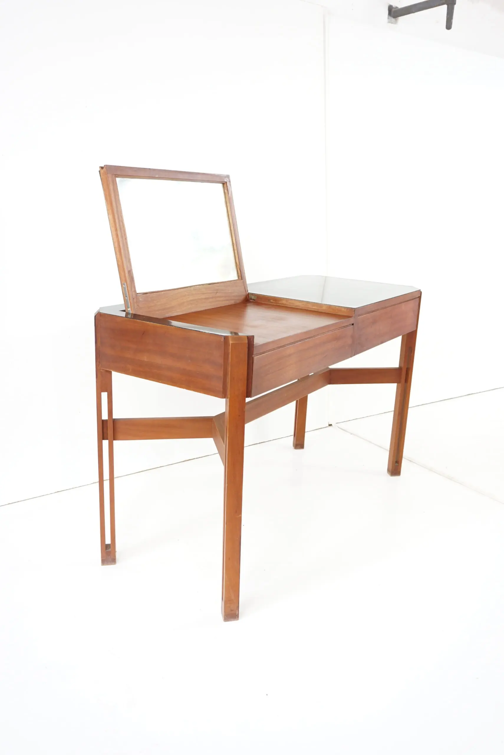 Ico Parisi rare large wood and laminate desk with mirror, Hotel Lorena, 1959 — photo 9