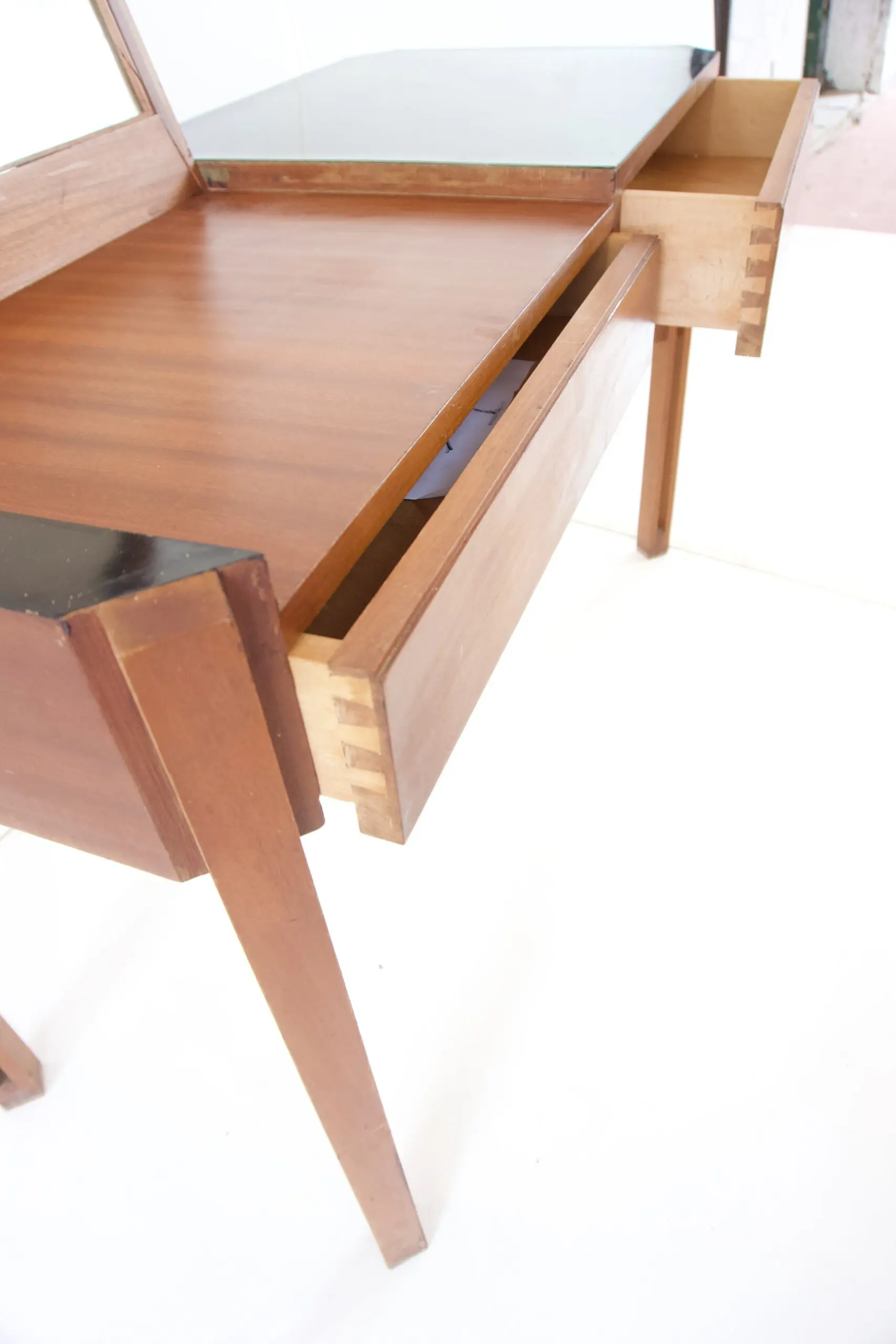 Ico Parisi rare large wood and laminate desk with mirror, Hotel Lorena, 1959 — photo 14