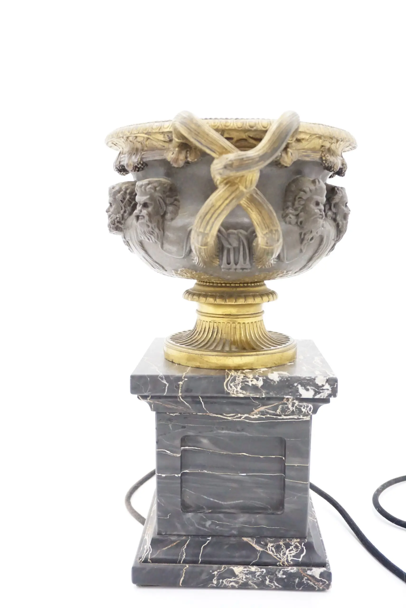 bronze and gilt Warwick vase lamp on portoro marble basis, by Barbadienne 1860 — photo 8