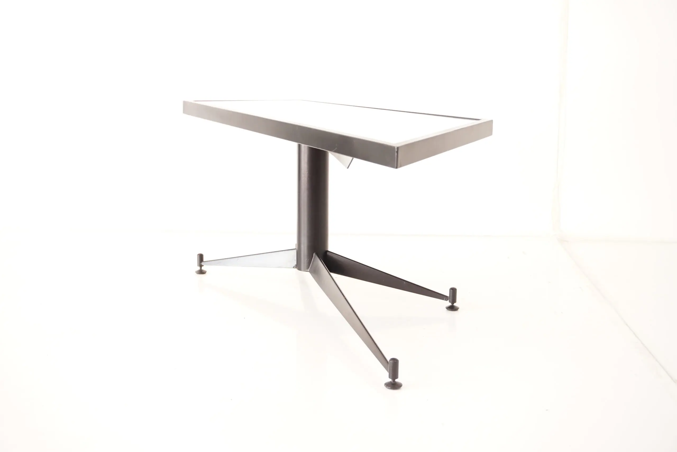 Gio Ponti irregular, asymmetrical black mirrored low coffee table, Rima 1955 — photo 11