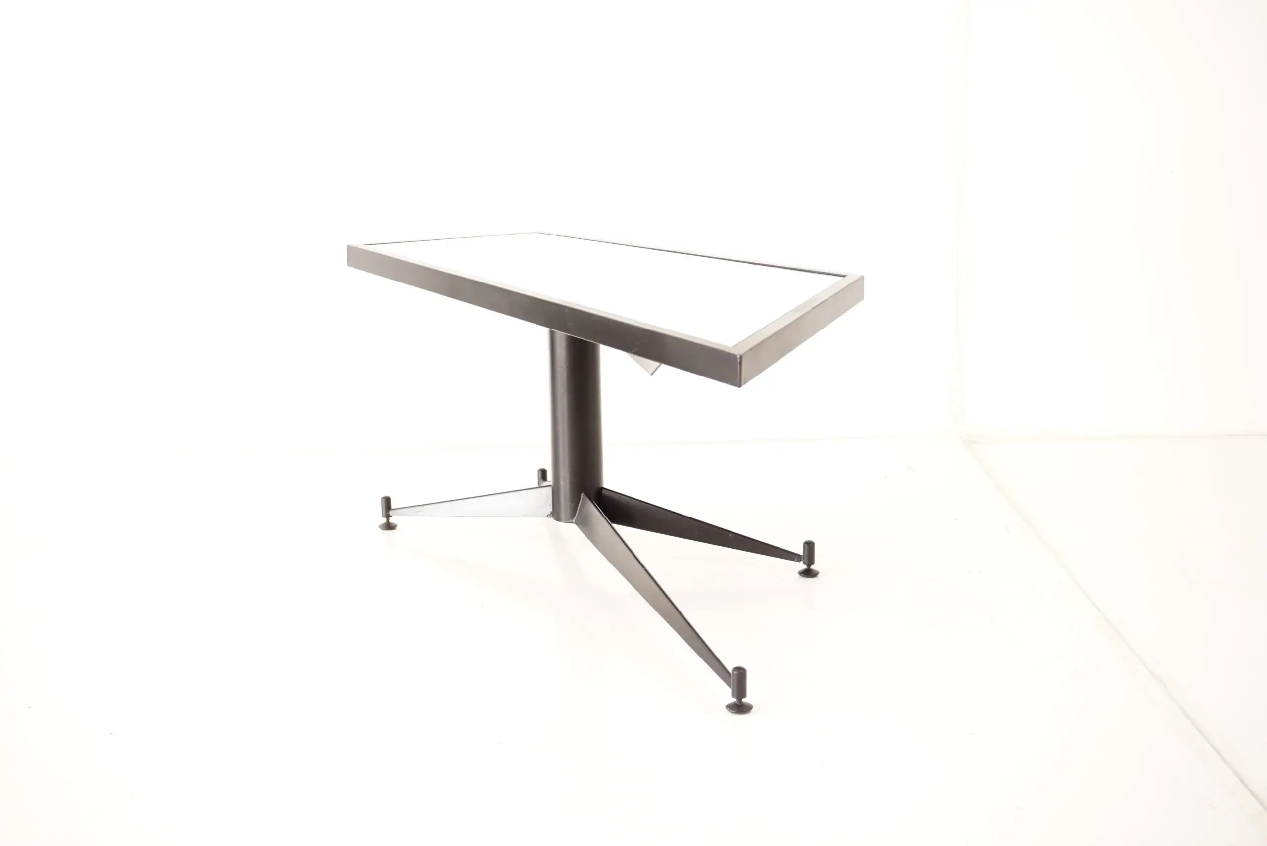 Gio Ponti irregular, asymmetrical black mirrored low coffee table, Rima 1955 — photo 12