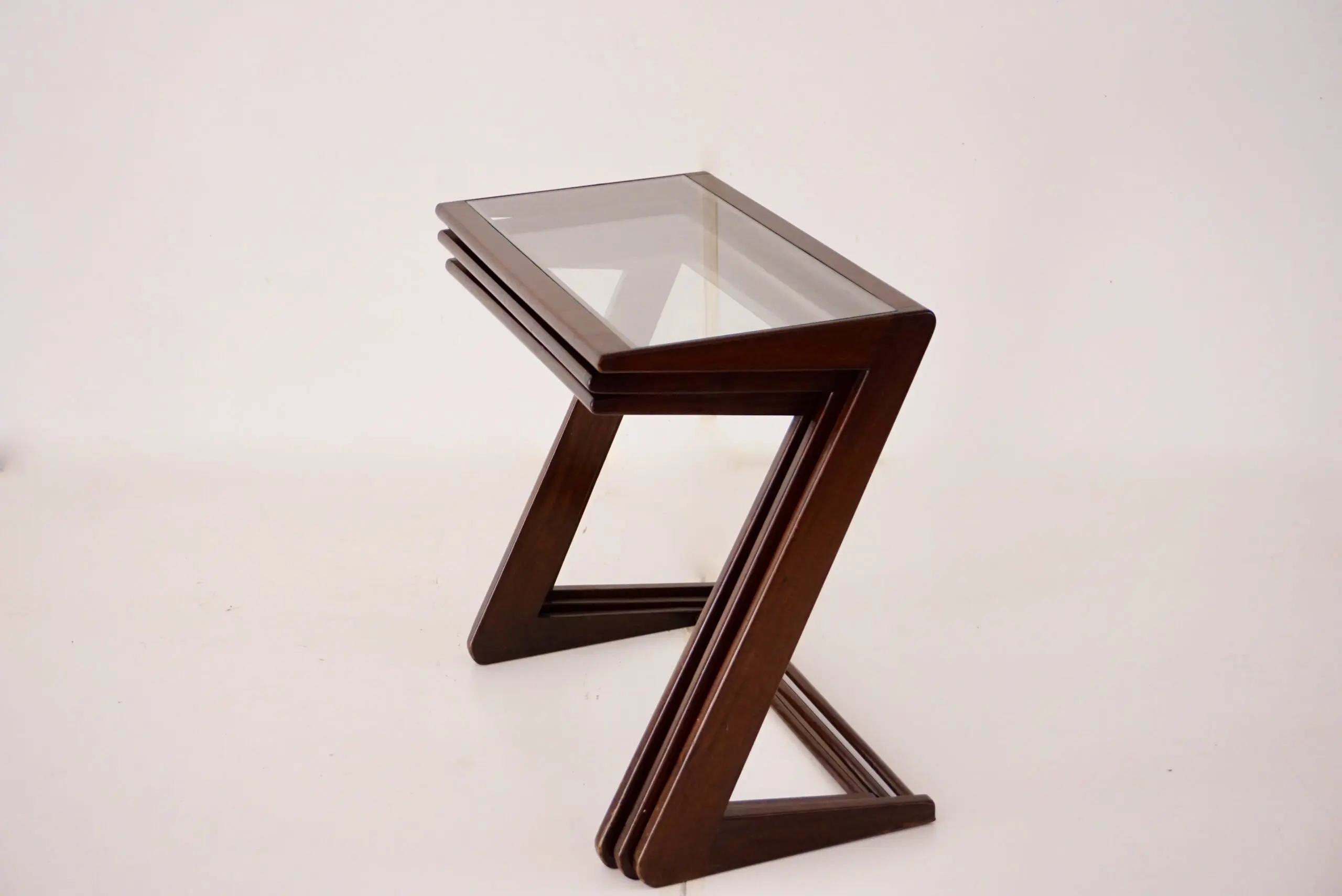 Giuseppe Scapinelli set of three nesting side tables, teak and glass, 1950 — photo 14