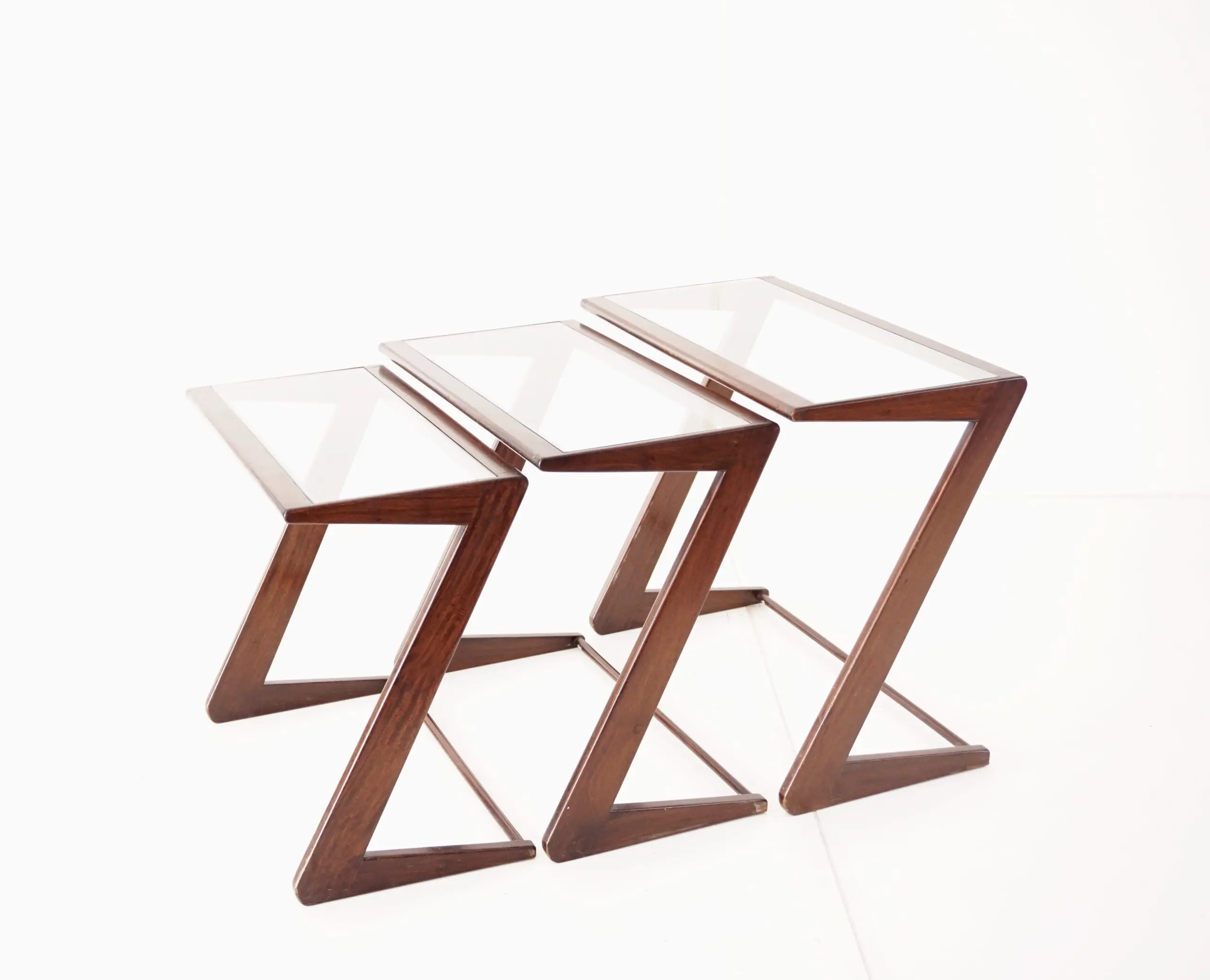 Giuseppe Scapinelli set of three nesting side tables, teak and glass, 1950 — photo 11