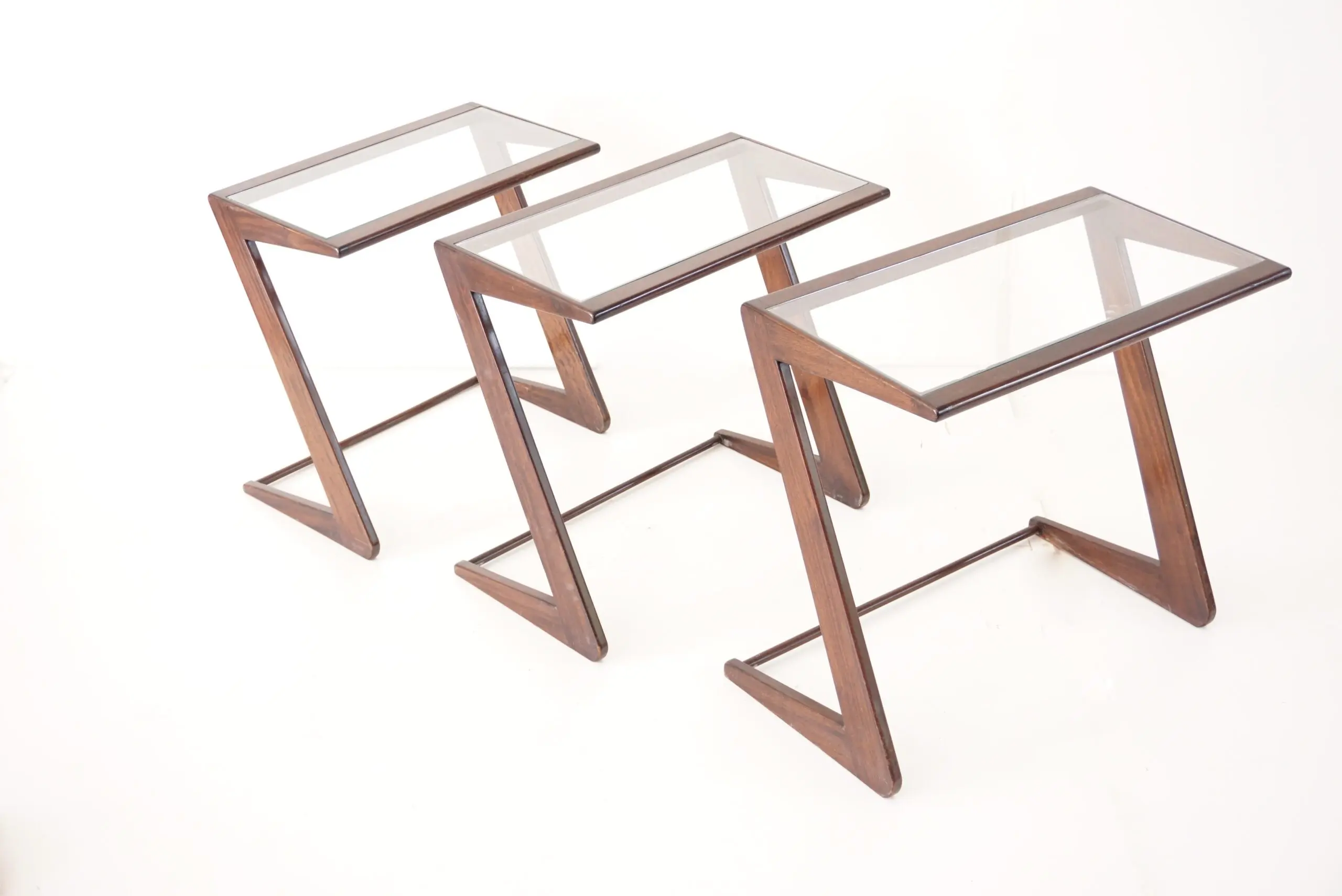 Giuseppe Scapinelli set of three nesting side tables, teak and glass, 1950 — photo 6