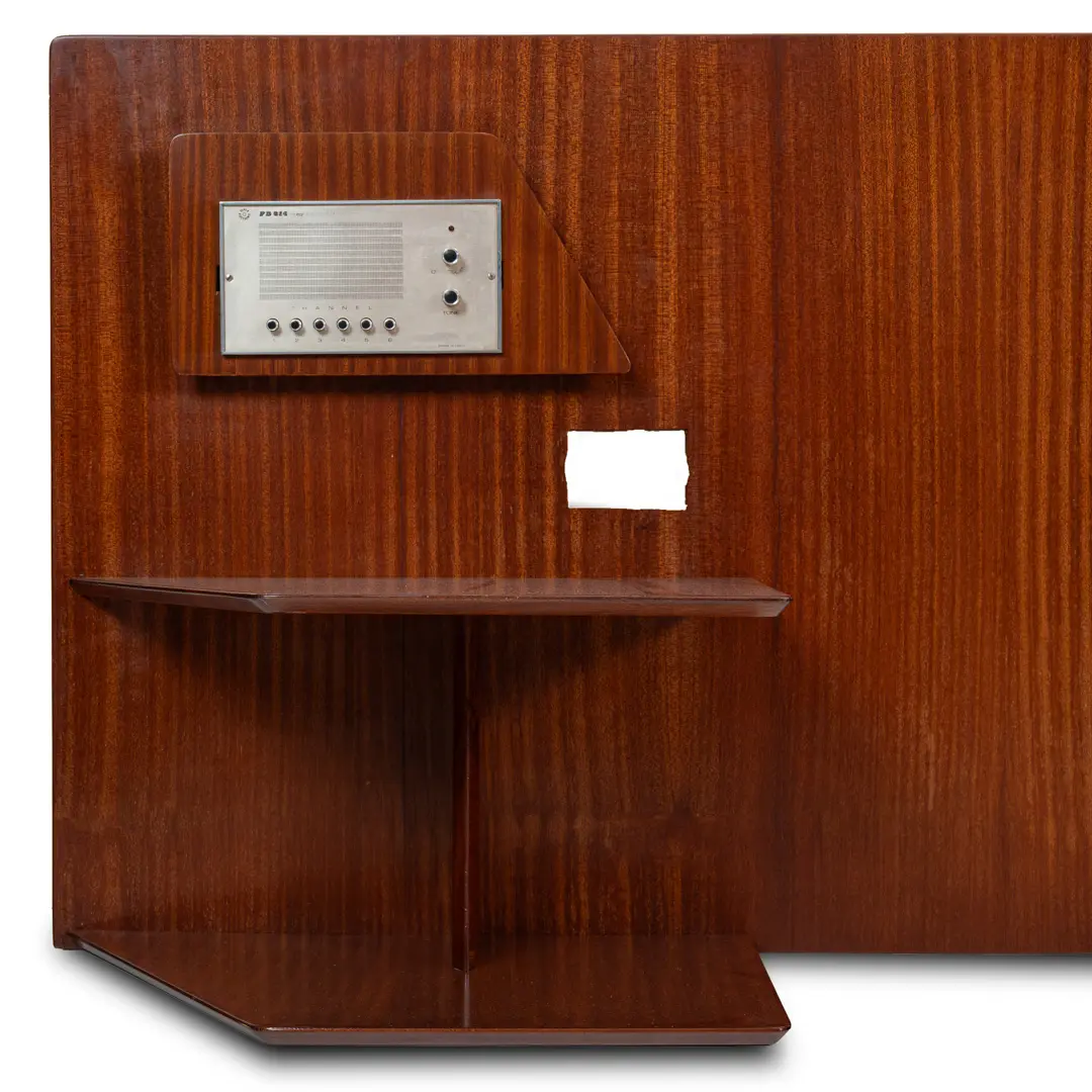 Gio Ponti, pair  of rare mahogany  headboards with fitted bedside tables, Hotel Royal, 1955 — photo 5
