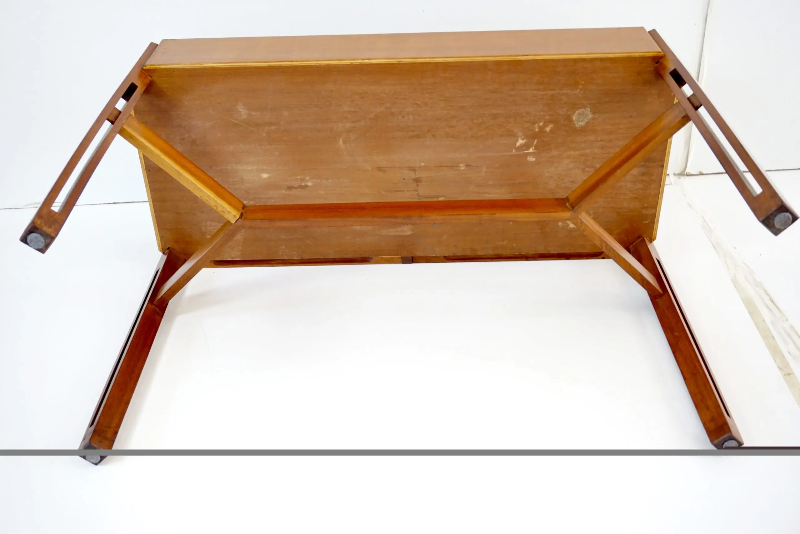 Ico Parisi  Wood and Laminate toilette desk with mirror, Hotel Lorena, 1960 — photo 19