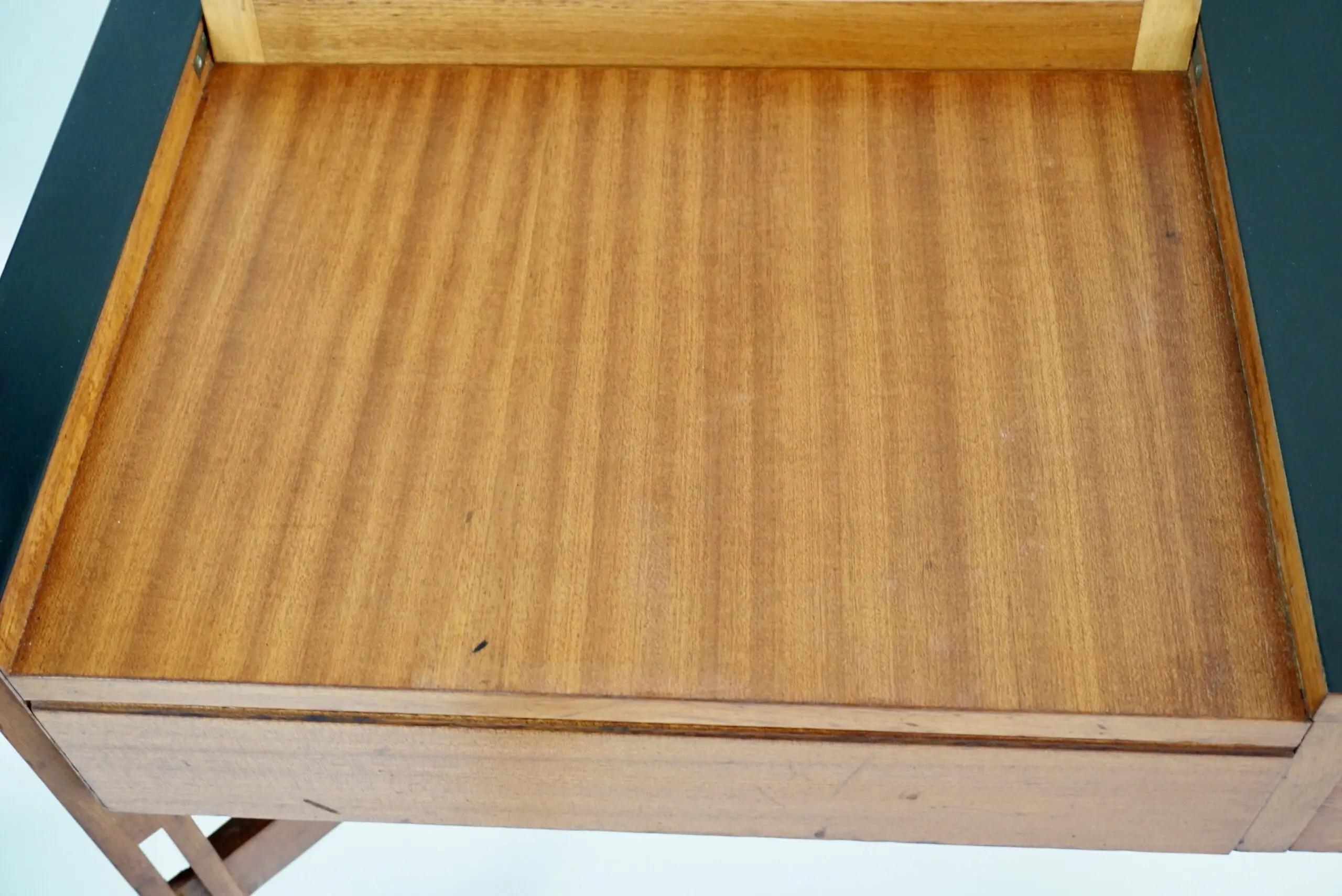 Ico Parisi  Wood and Laminate toilette desk with mirror, Hotel Lorena, 1960 — photo 21