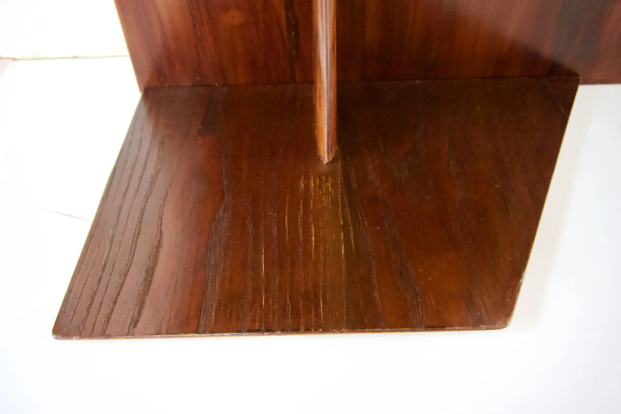 Gio Ponti, pair flamed mahogany Headboard, fitted bedside tables, Hotel Royal, 1955 — photo 6