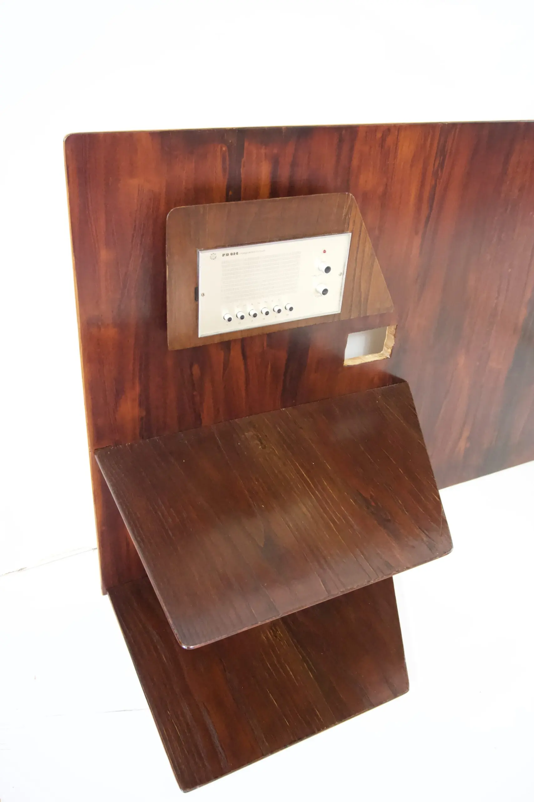 Gio Ponti, pair flamed mahogany Headboard, fitted bedside tables, Hotel Royal, 1955 — photo 4