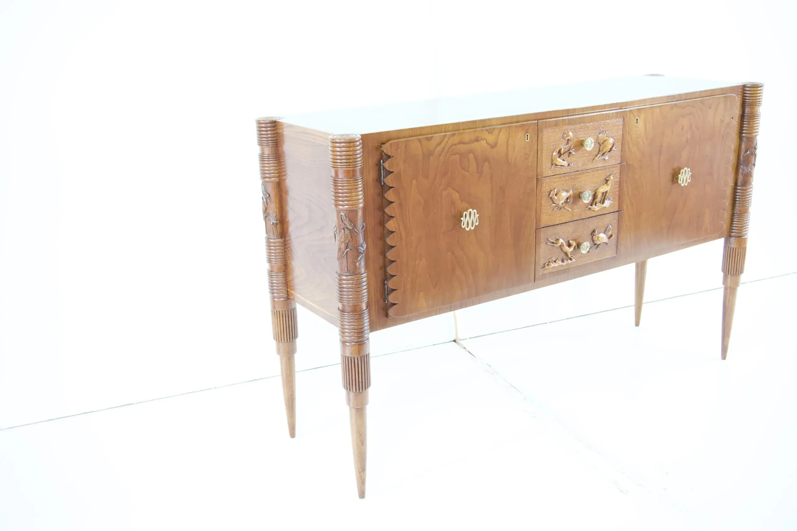 Pierluigi Colli sideboard carved wood, veneered root, two doors, drawers, 1940 — photo 5