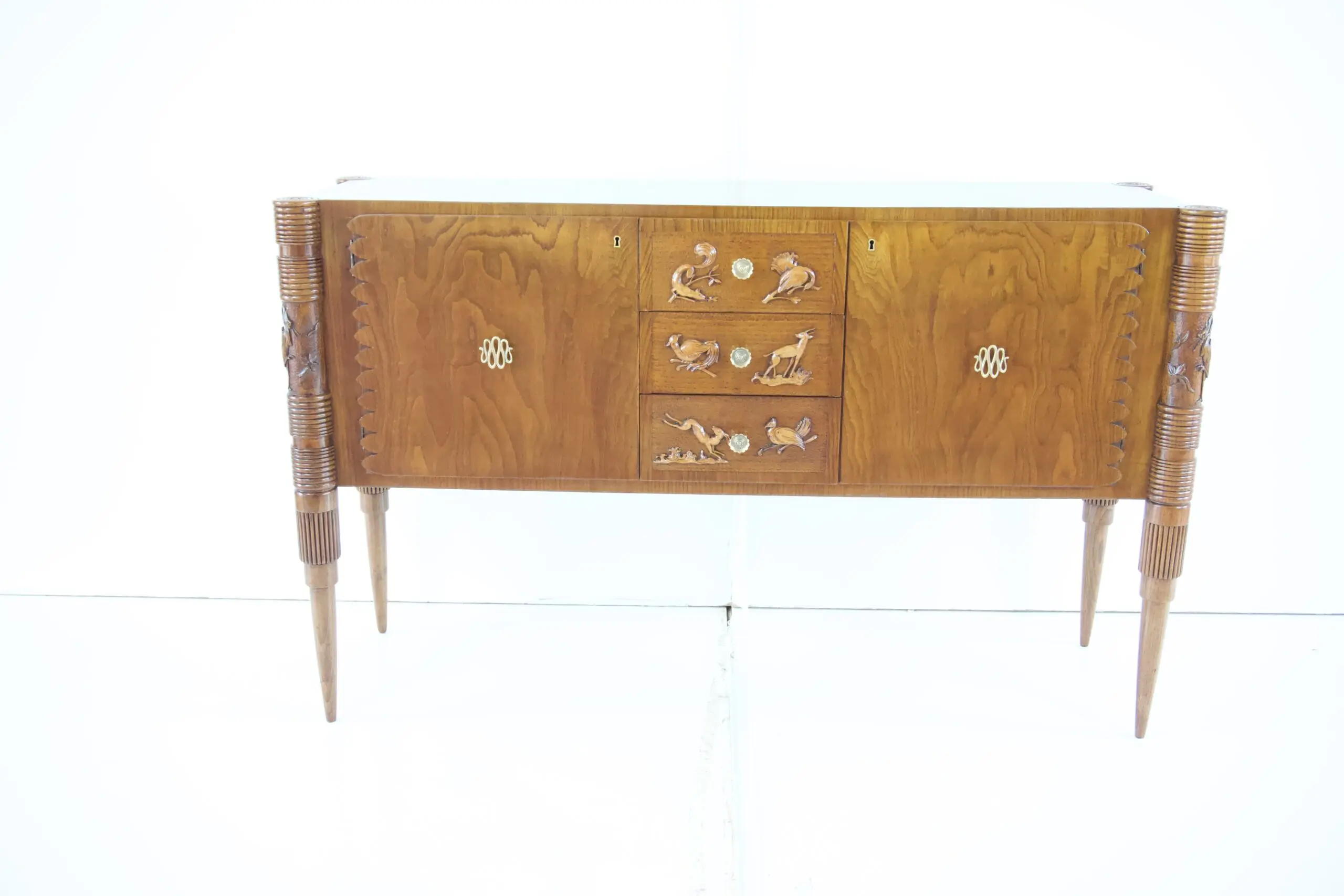 Pierluigi Colli sideboard carved wood, veneered root, two doors, drawers, 1940 — image 2