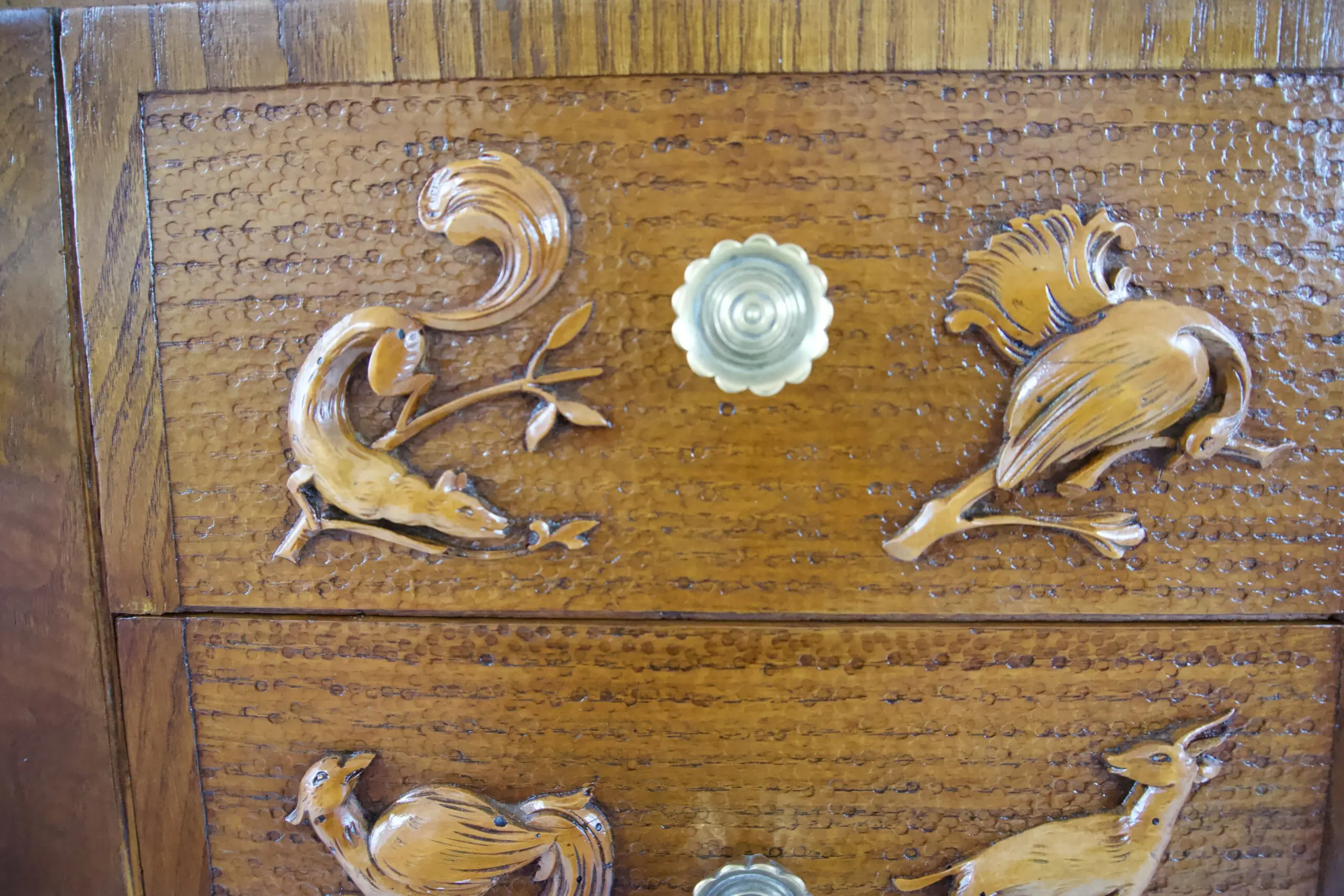 Pierluigi Colli sideboard carved wood, veneered root, two doors, drawers, 1940 — photo 9