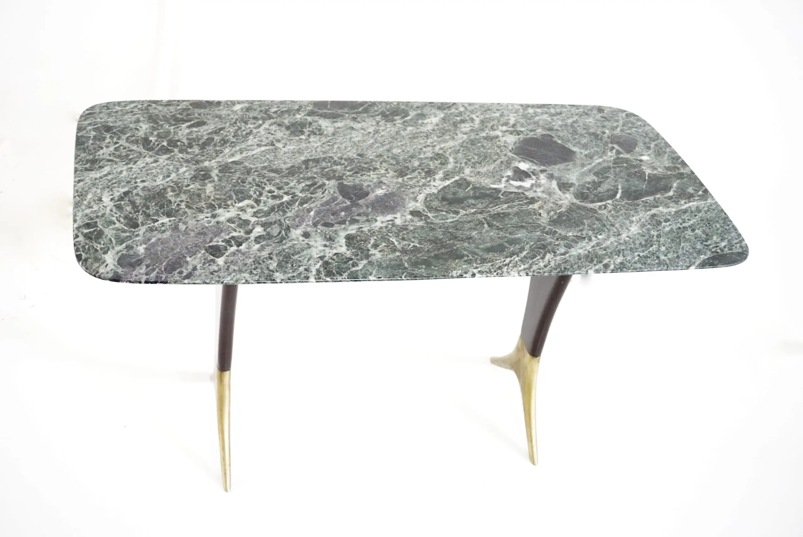 Fine Guglielmo Ulrich coffee table, verde alpi marble top, brass feet,  1940 — photo 14
