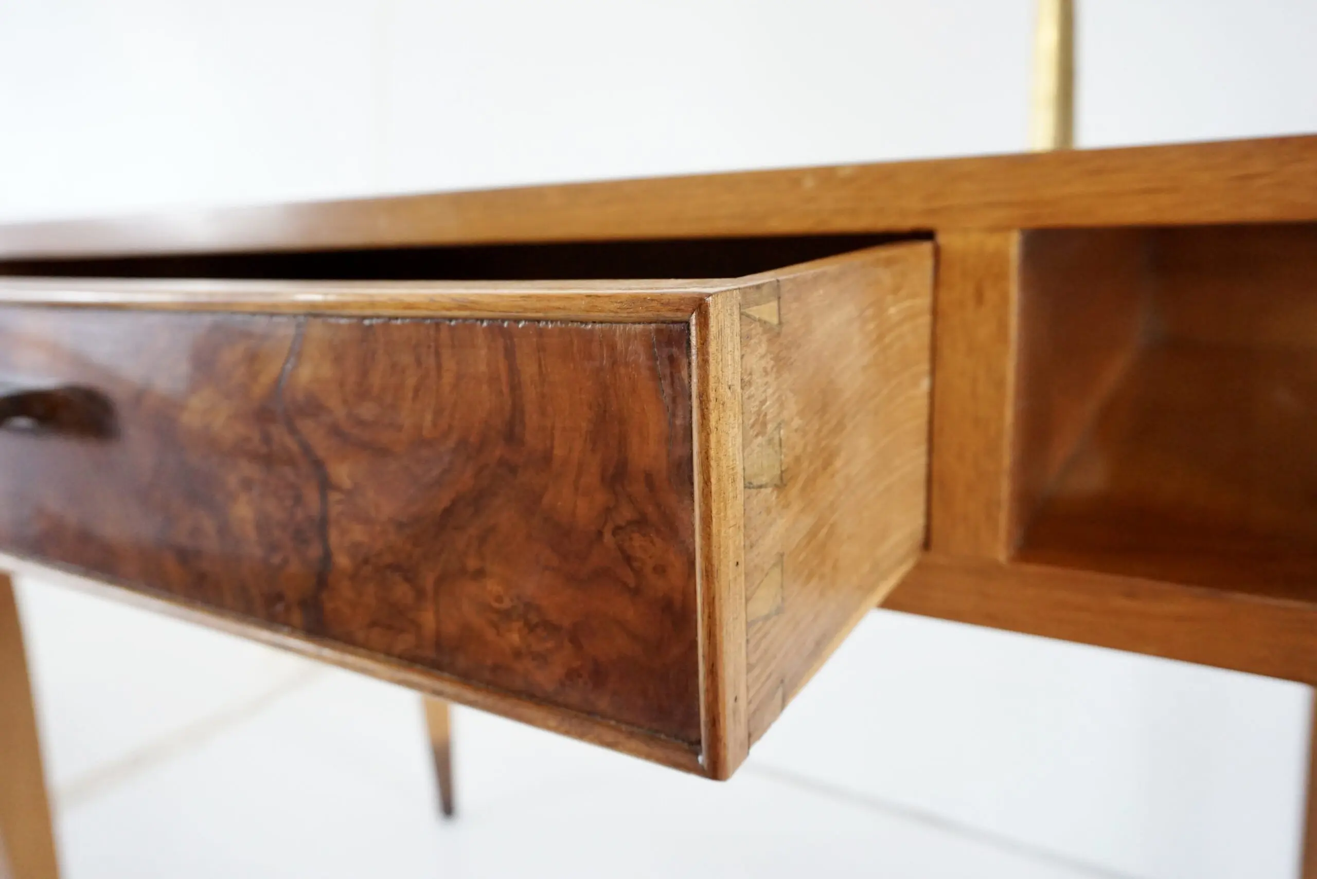 Gio Ponti vanity desk console table with a adjustable Fontana arte mirror, 1950 — photo 13