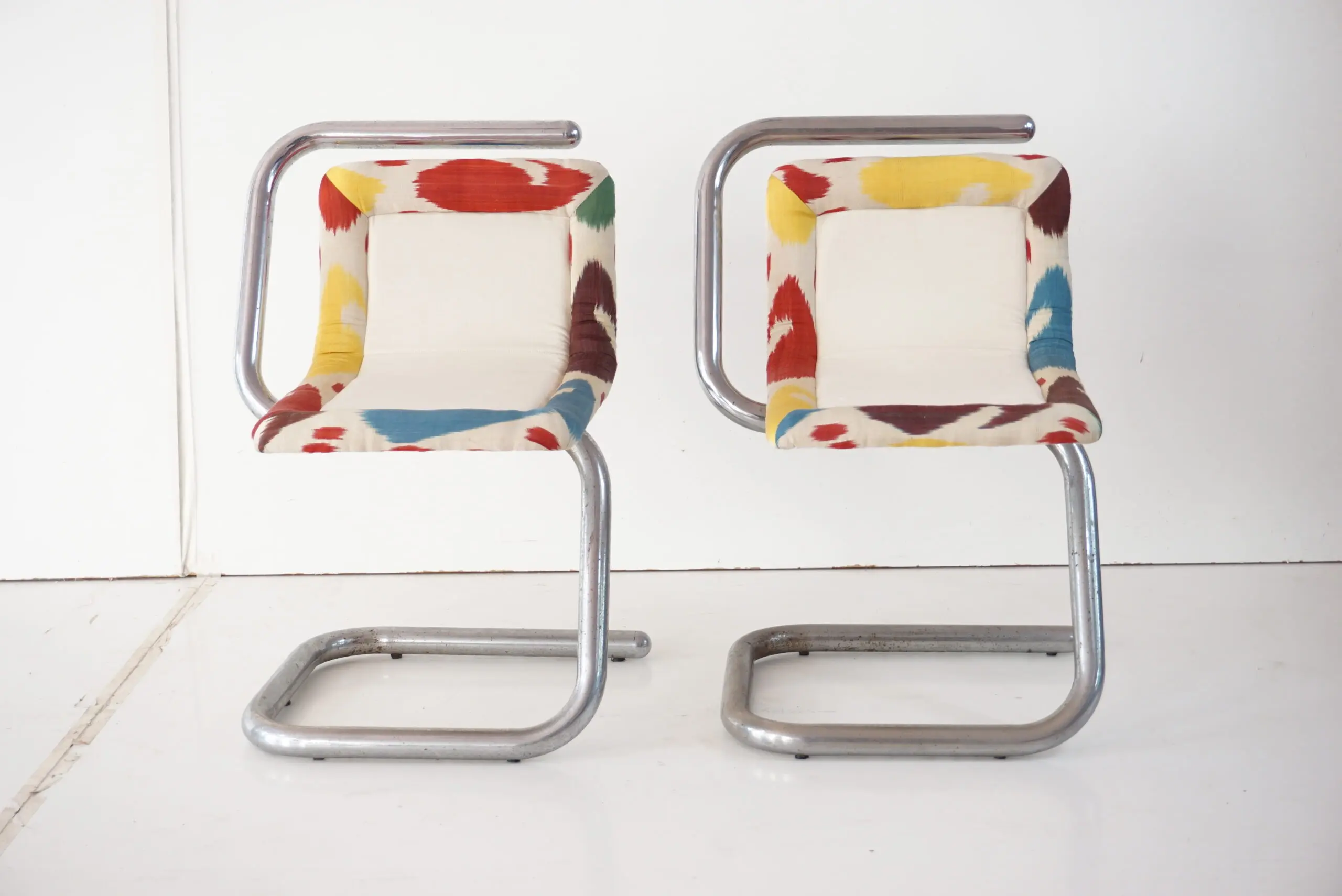 Set of Four Tubular Chrome Chairs, Velvet and Ikat, 1970 by Giotto Stoppino — image 3