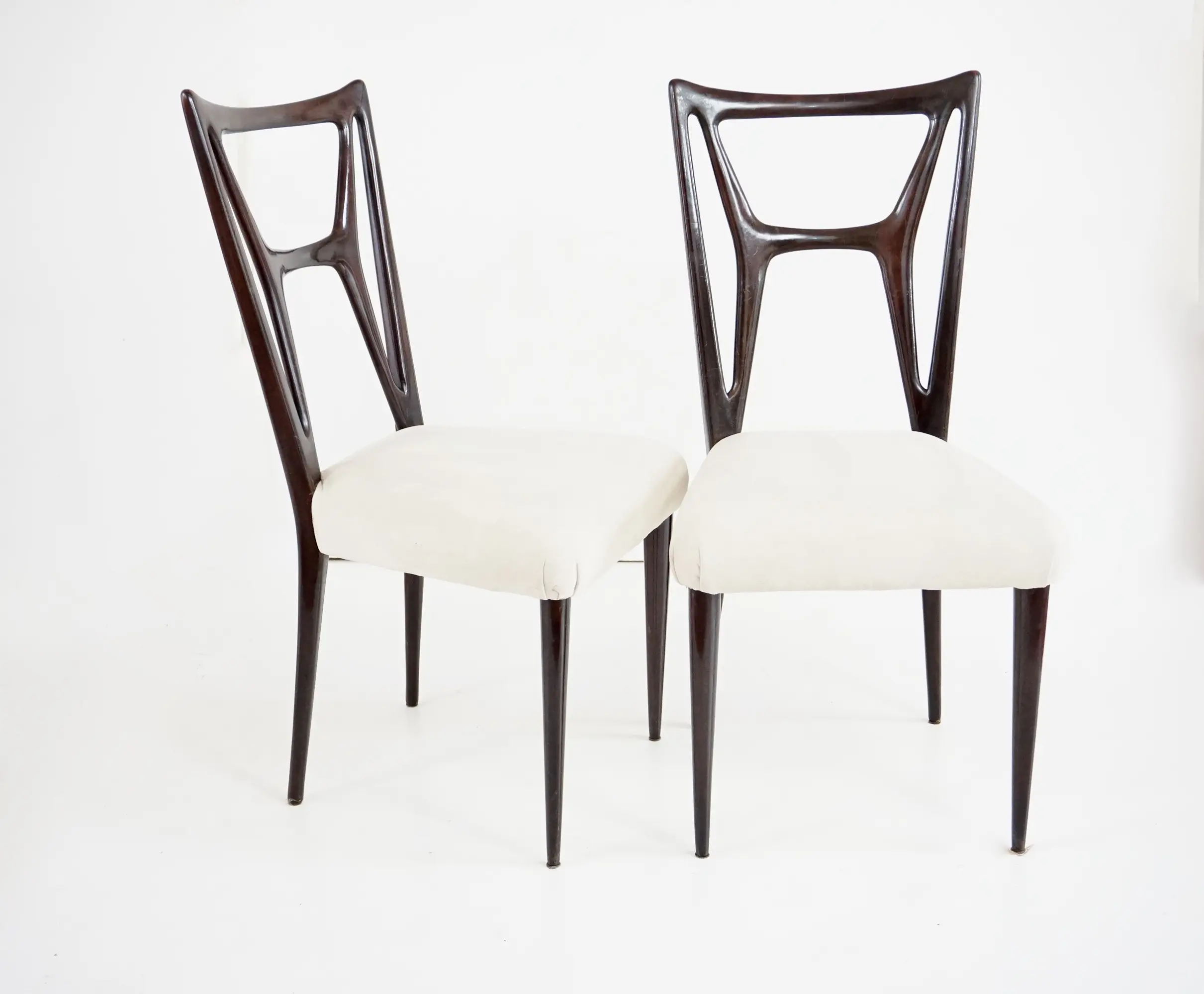 set of six Guglielmo Ulrich att. dining chairs, bentwood H shape, velvet, 1940 — image 2