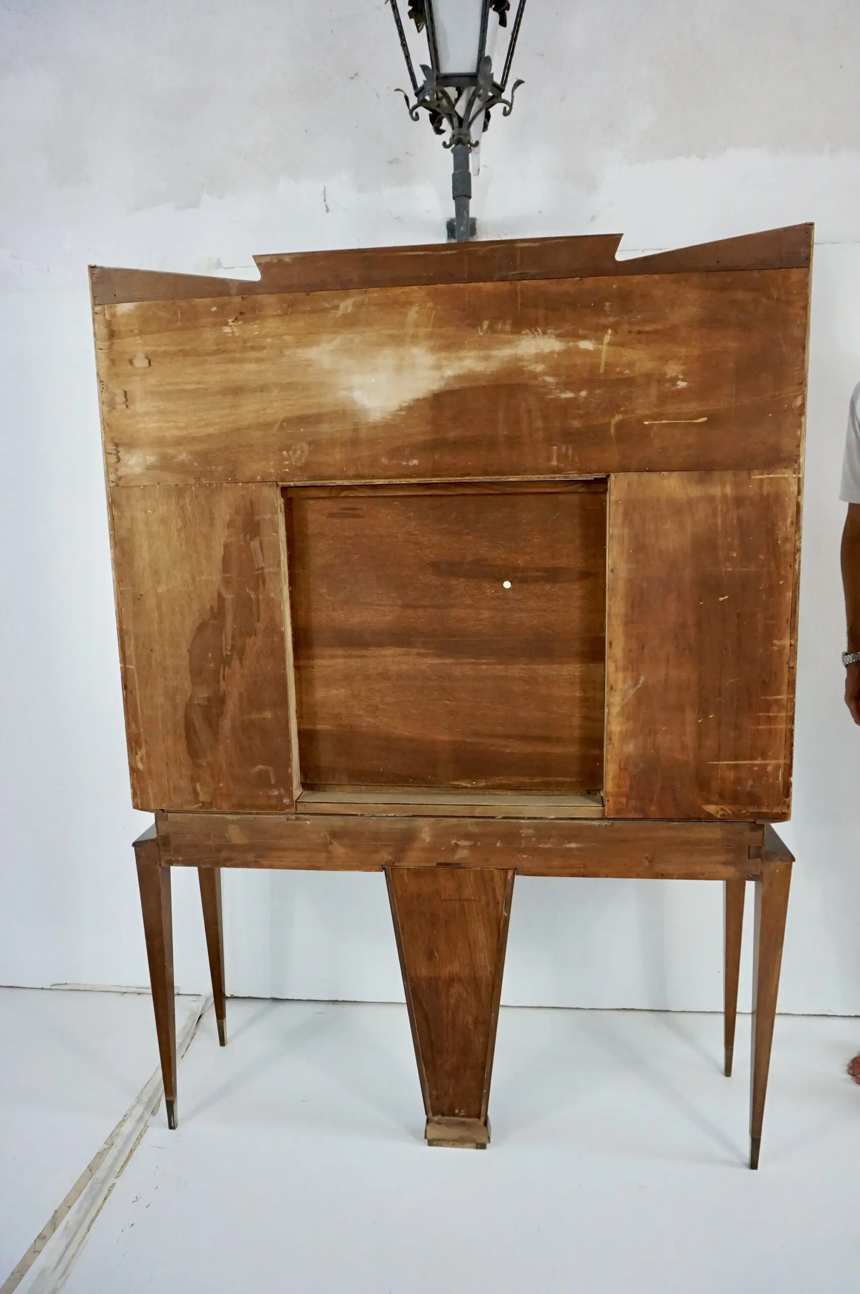 Tomaso Buzzi and Emilio Lancia attr. bookcase cabinet veneered root walnut, 1940 — photo 20