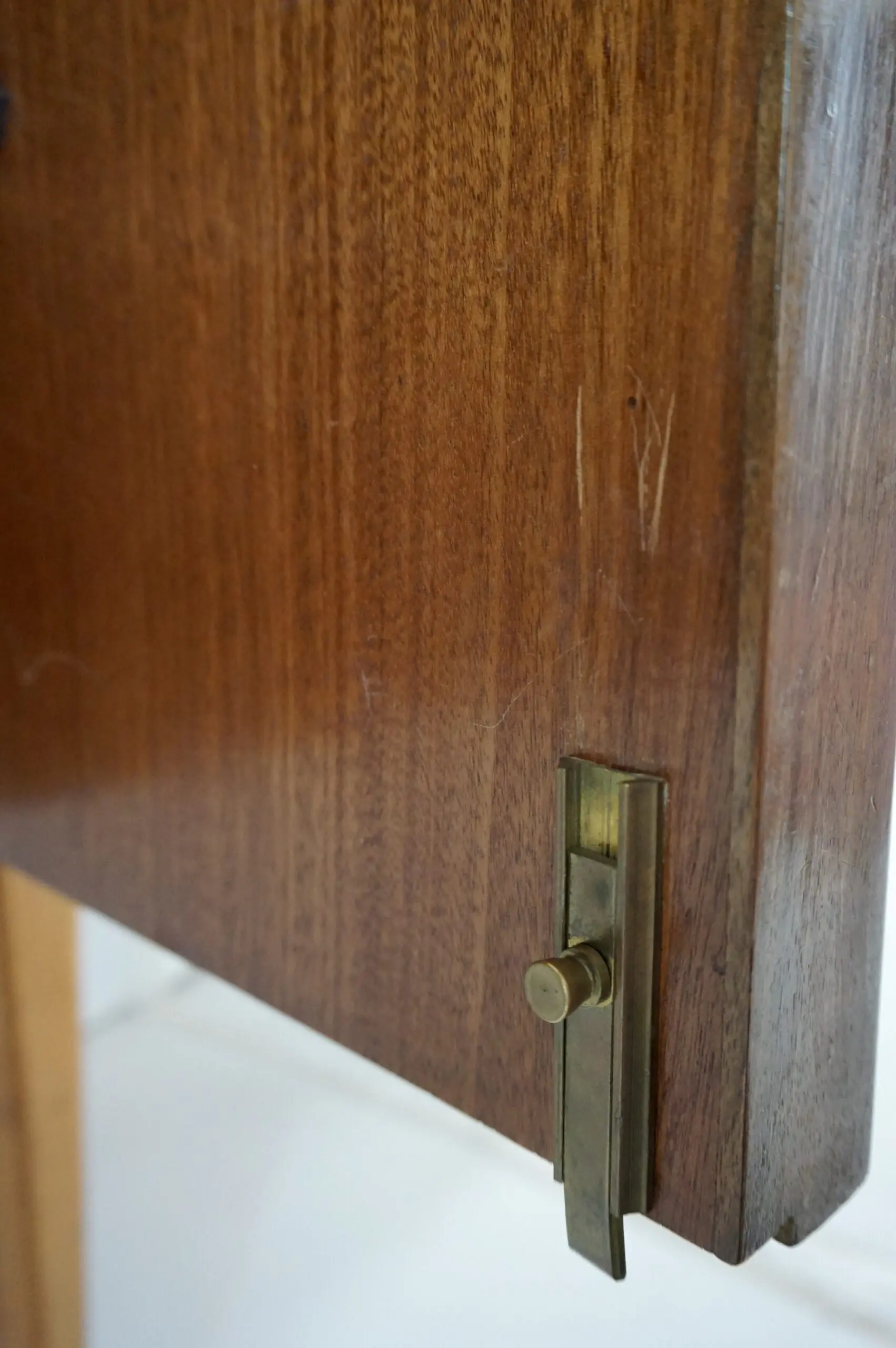 Tomaso  Buzzi & Emilio Lancia att. briar root unique six doors sideboard, 1940 — photo 14