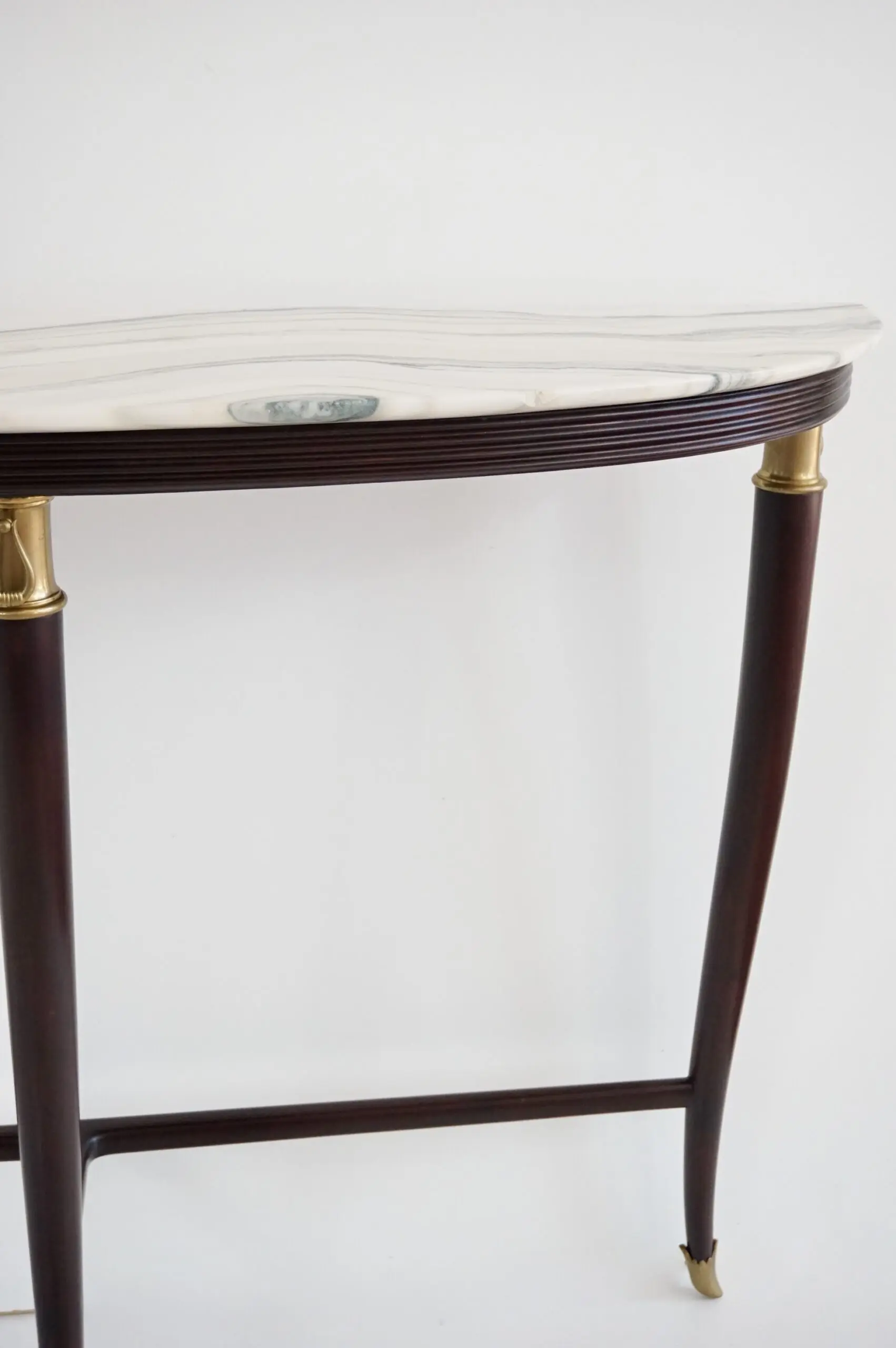 large Paolo Buffa demi-lune console, marble top, bronze details, three feet 1940 — image 3
