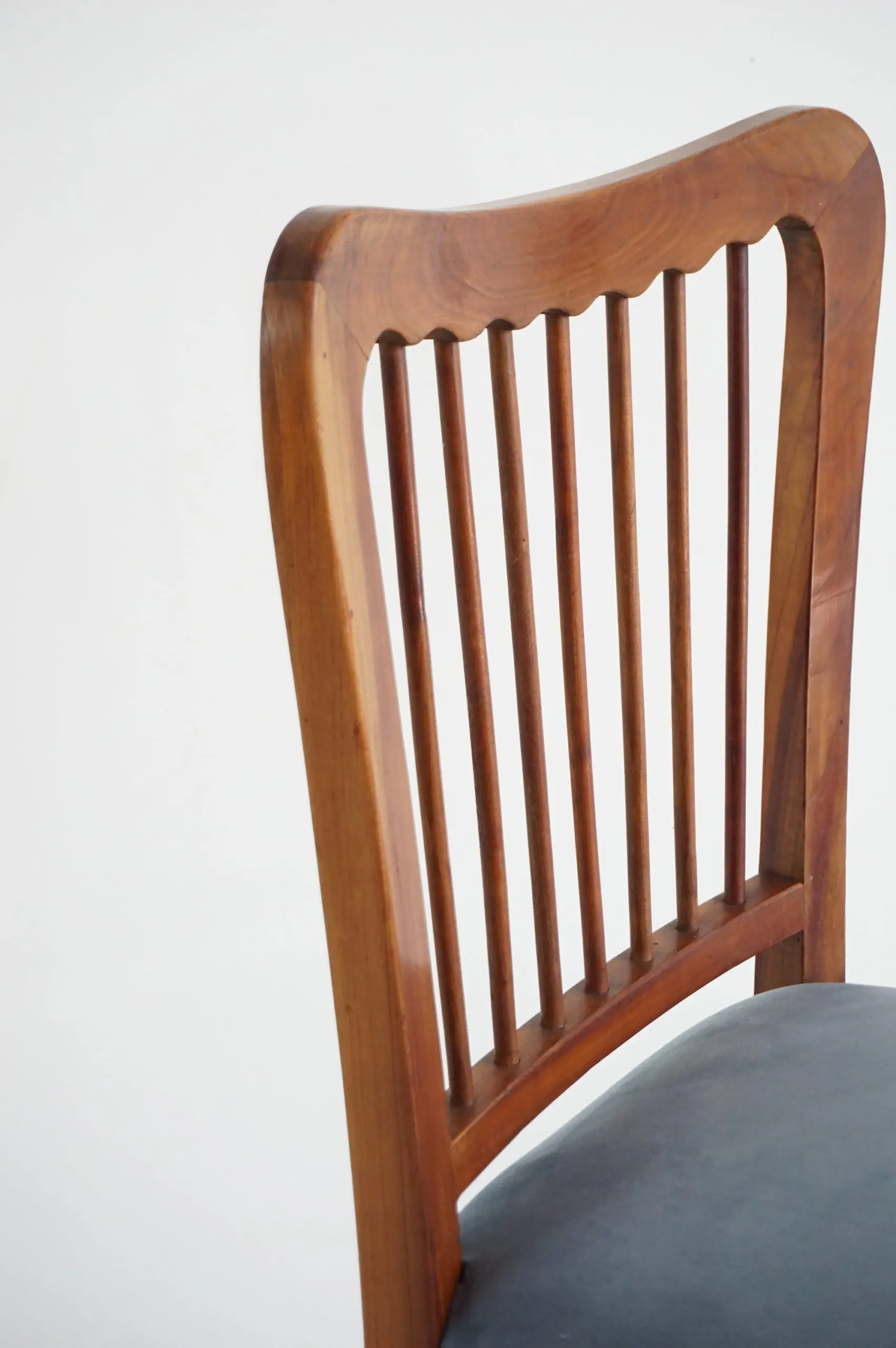 set of six cherrywood Paolo Buffa ondulations dining chairs, 1950 — photo 11