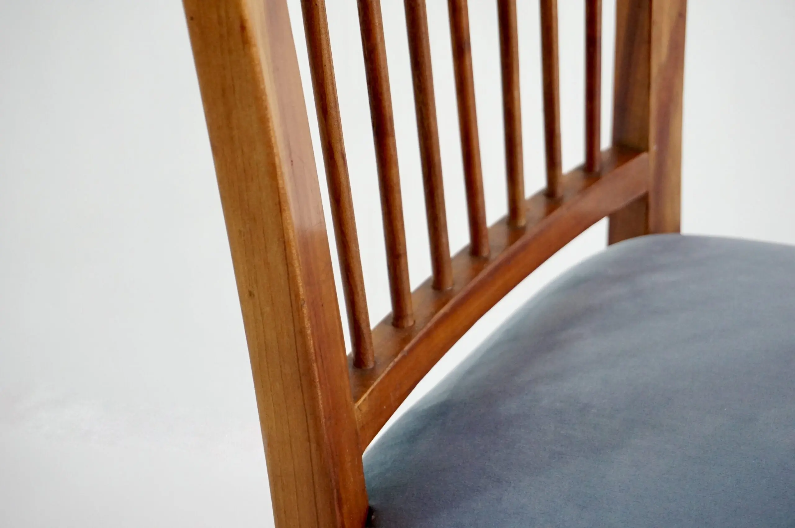 set of six cherrywood Paolo Buffa ondulations dining chairs, 1950 — photo 14